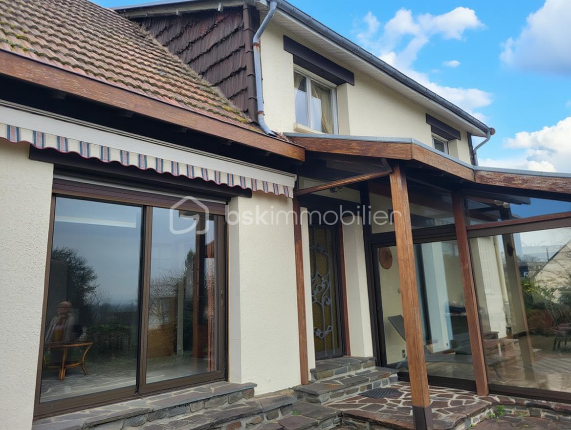 Maison de 200 m² - 04d734c5-f972-4f97-8cc7-d4cc98600316.png