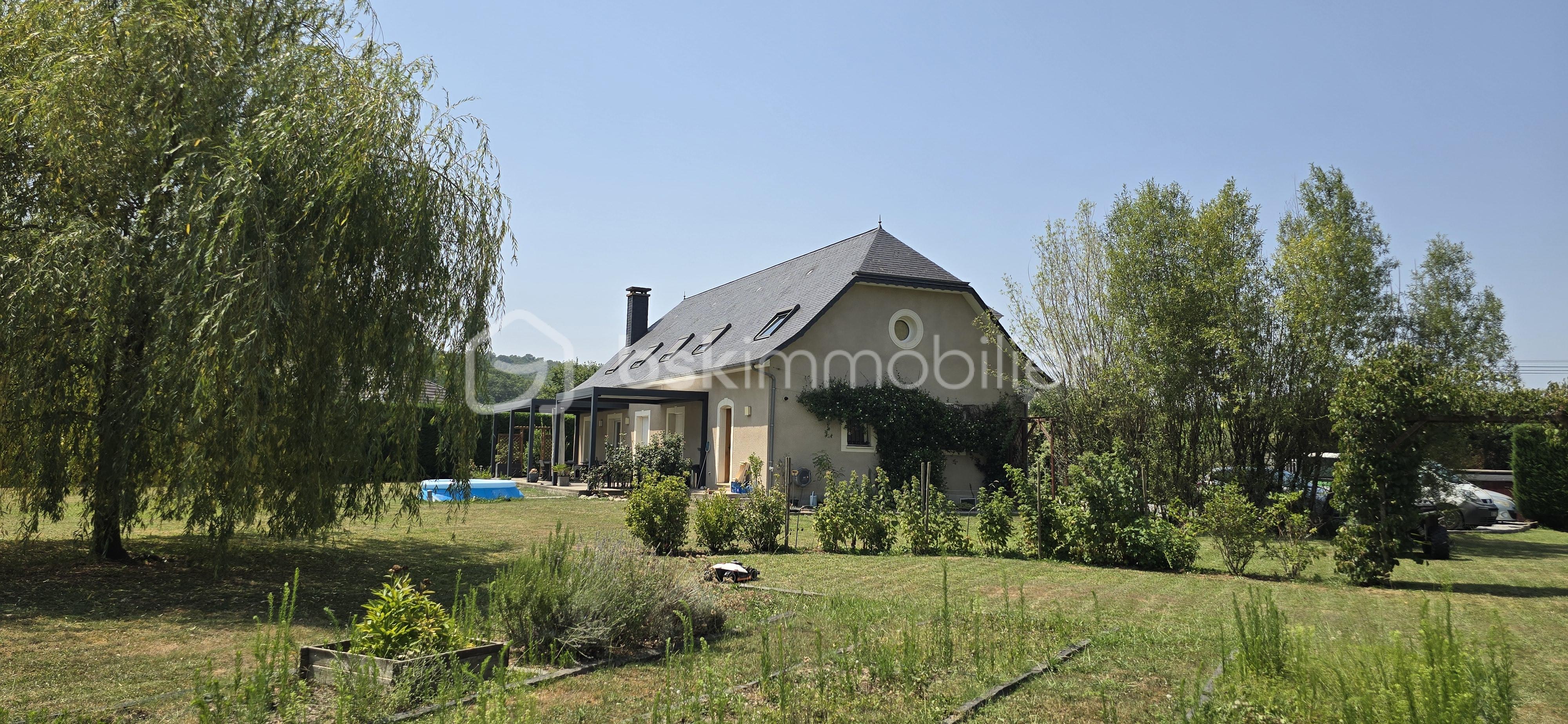 Maison 8 pièces 257 m² · à Montaut · 257 m² · 349 000 €