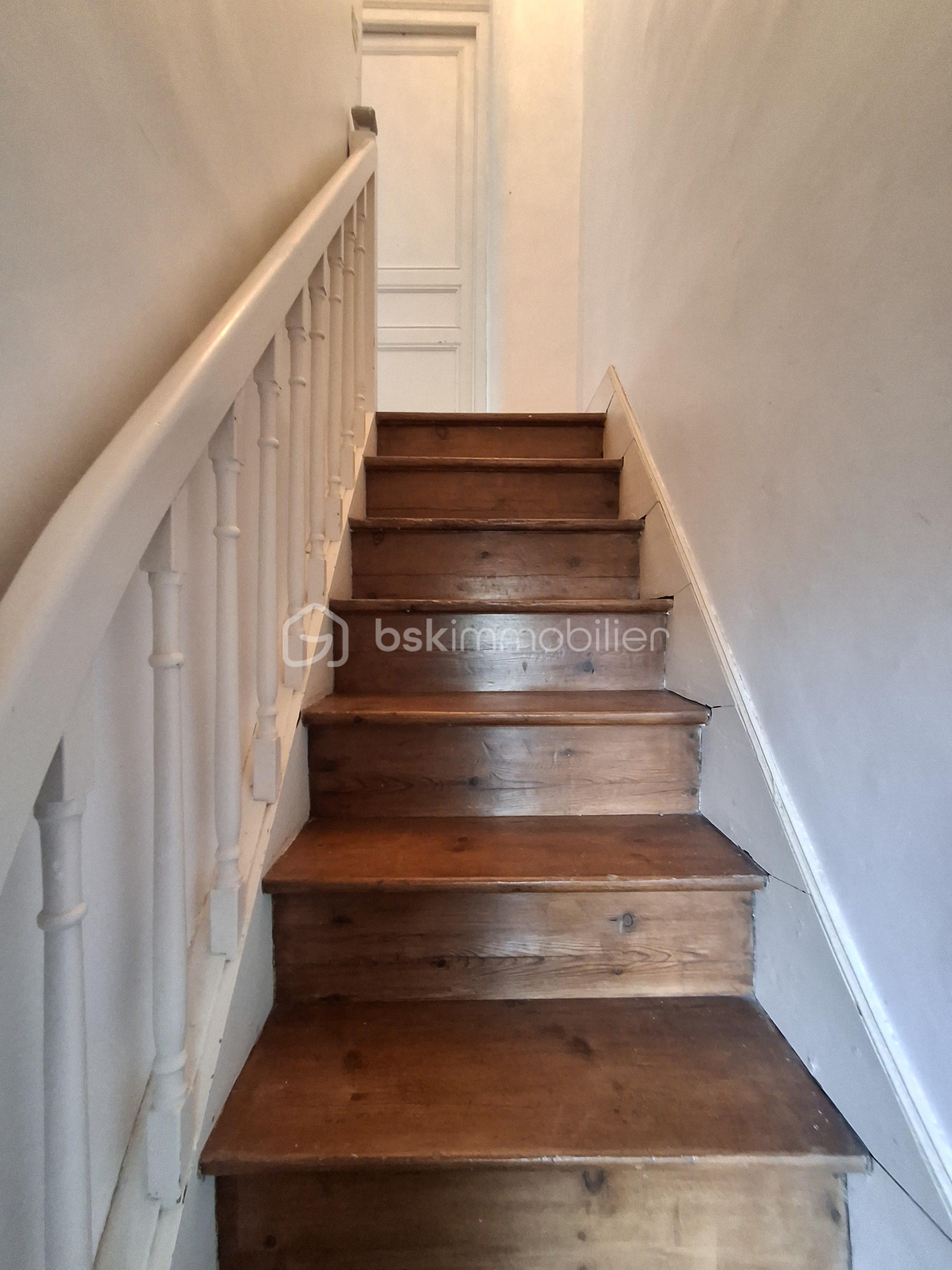 Escalier portrait 1er au 2ème.png