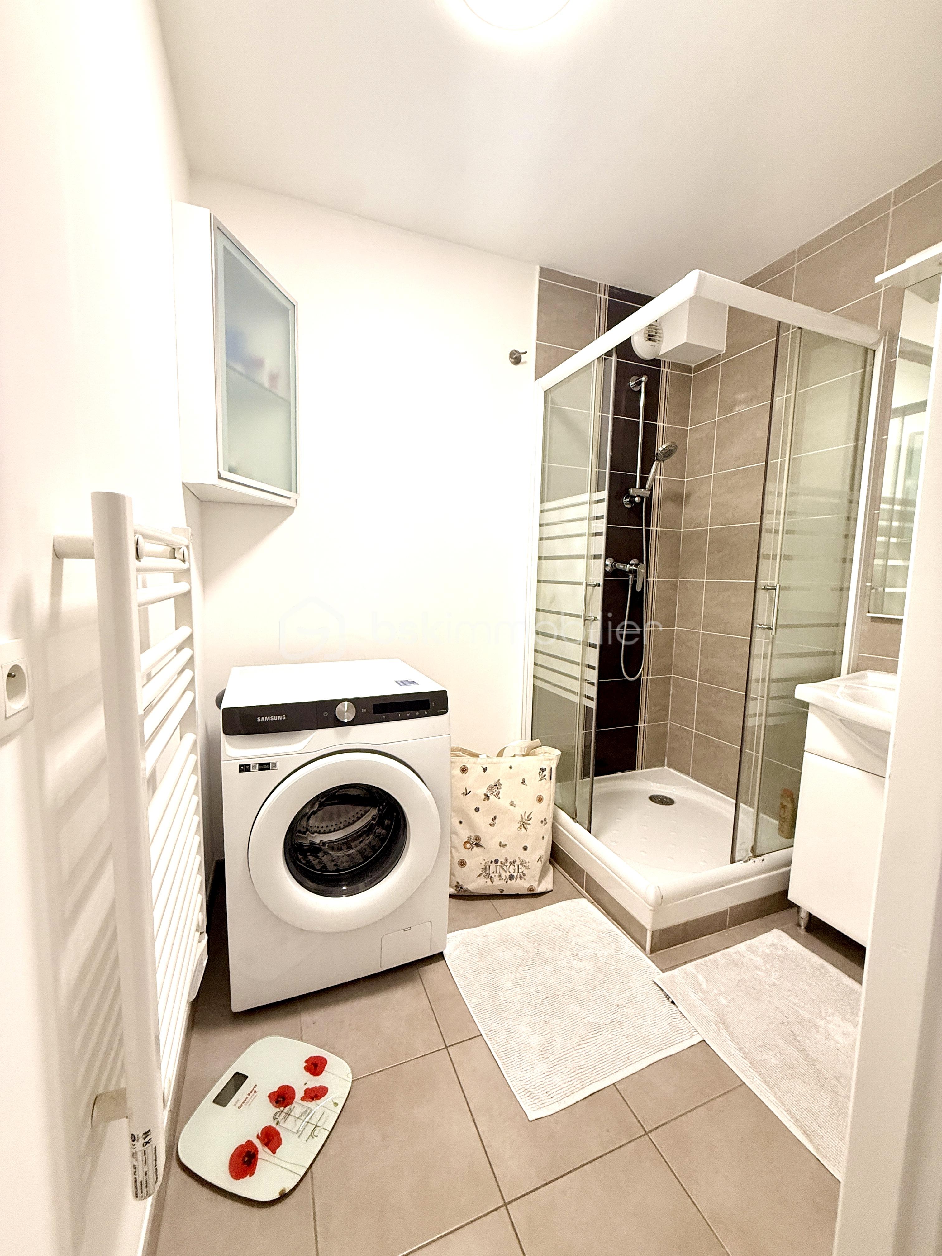 Appartement de 47,82 m² - salle d'eau1.jpg