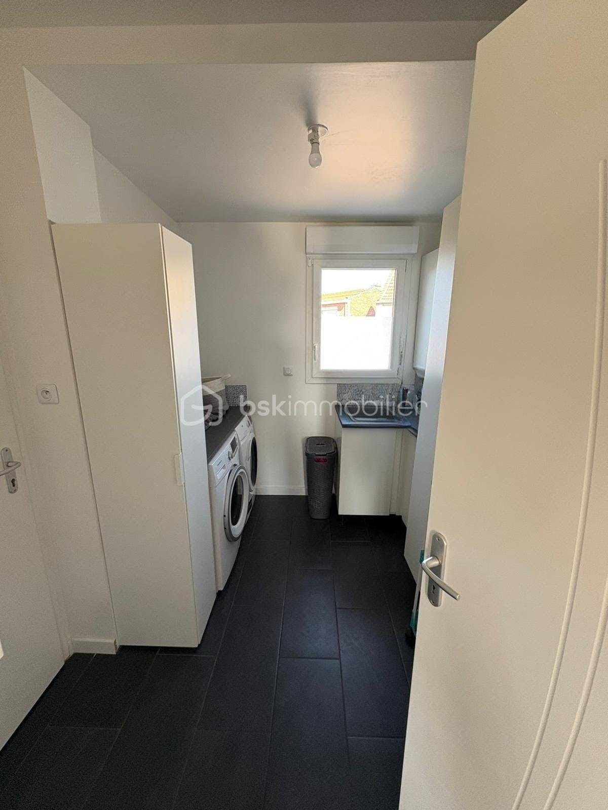 Maison contemporaine de 90 m² - IMG-20260127-WA0029.jpg