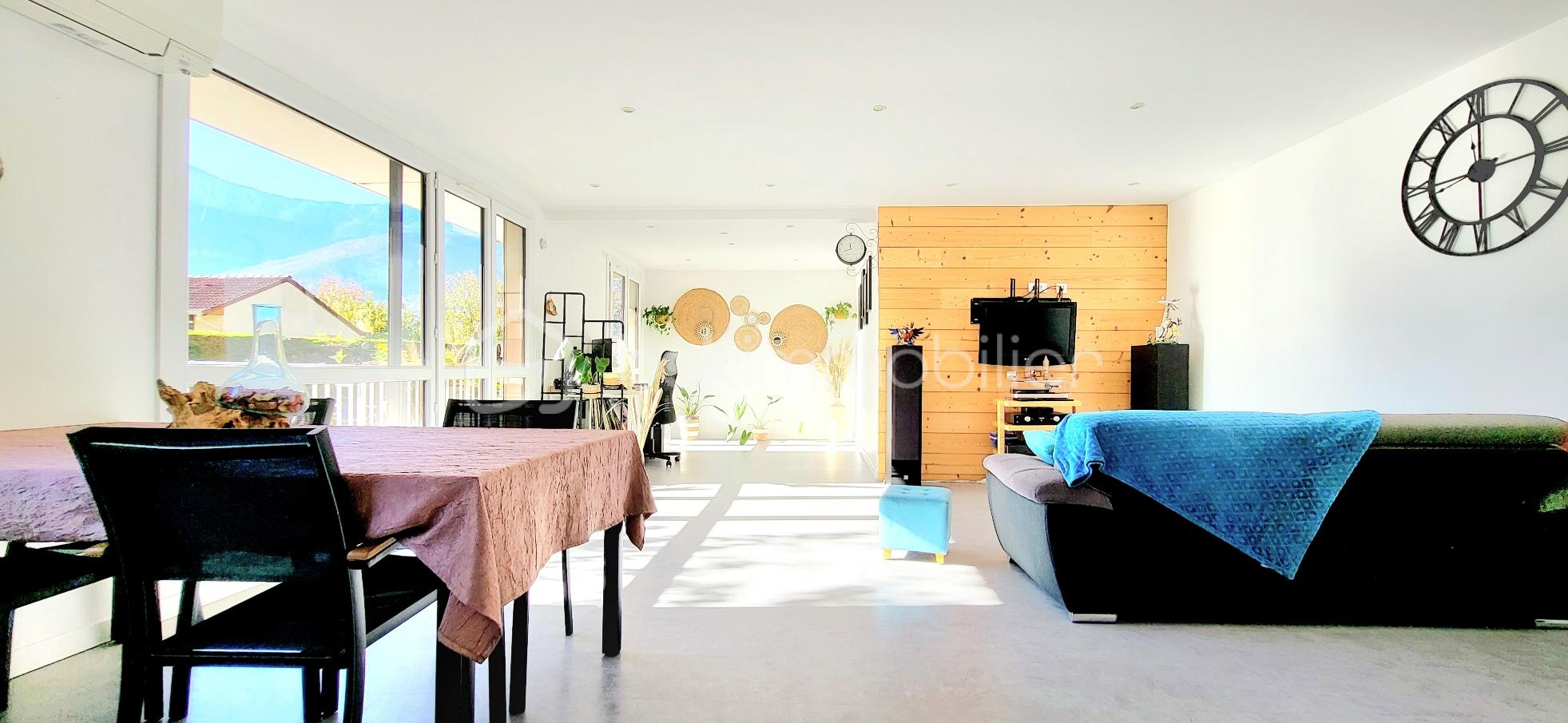 Appartement de 108,61 m² - 20251105_114331_resized_1.jpg