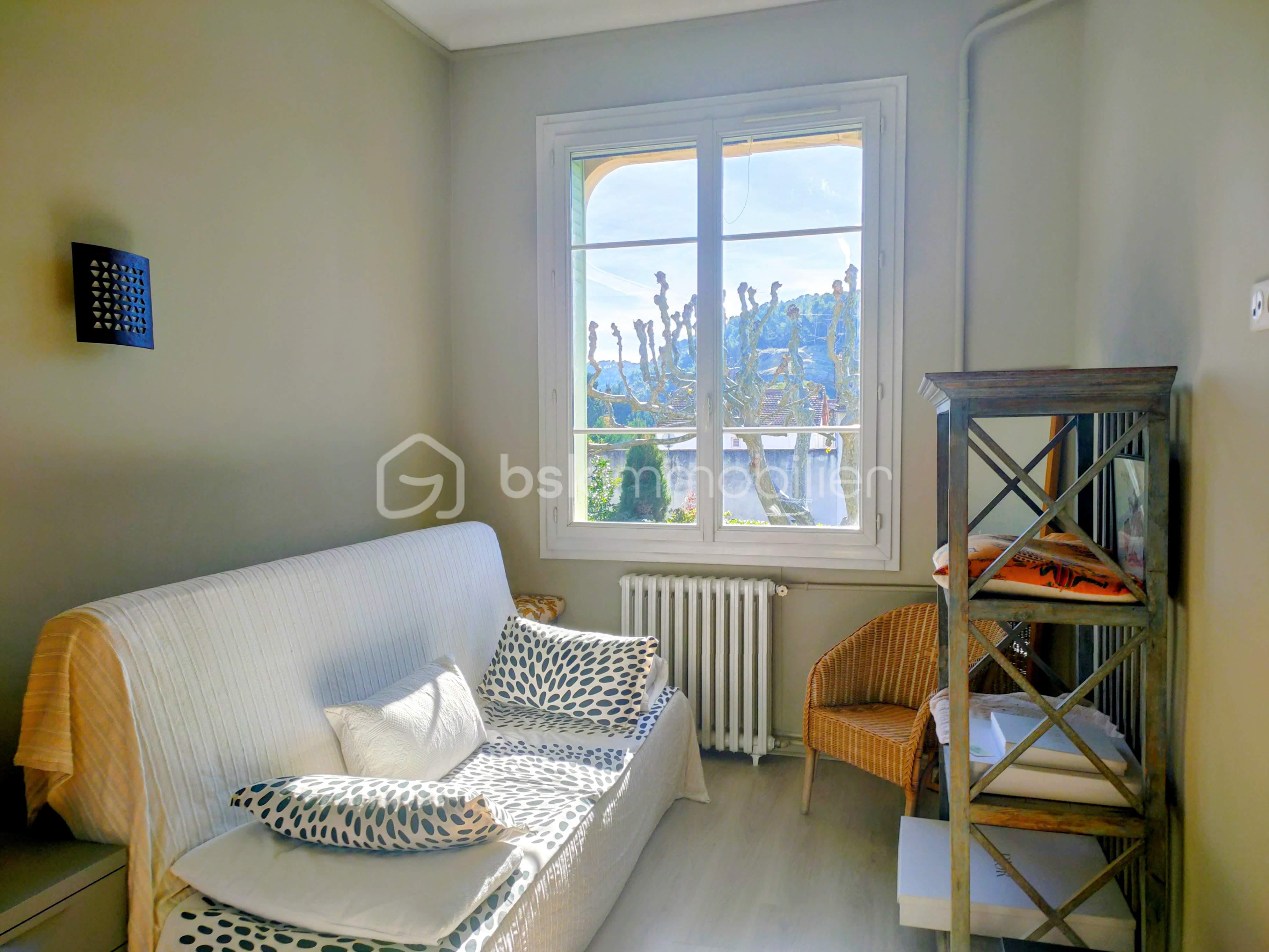 Maison de 180 m² - IMG20251119115833~2.jpg