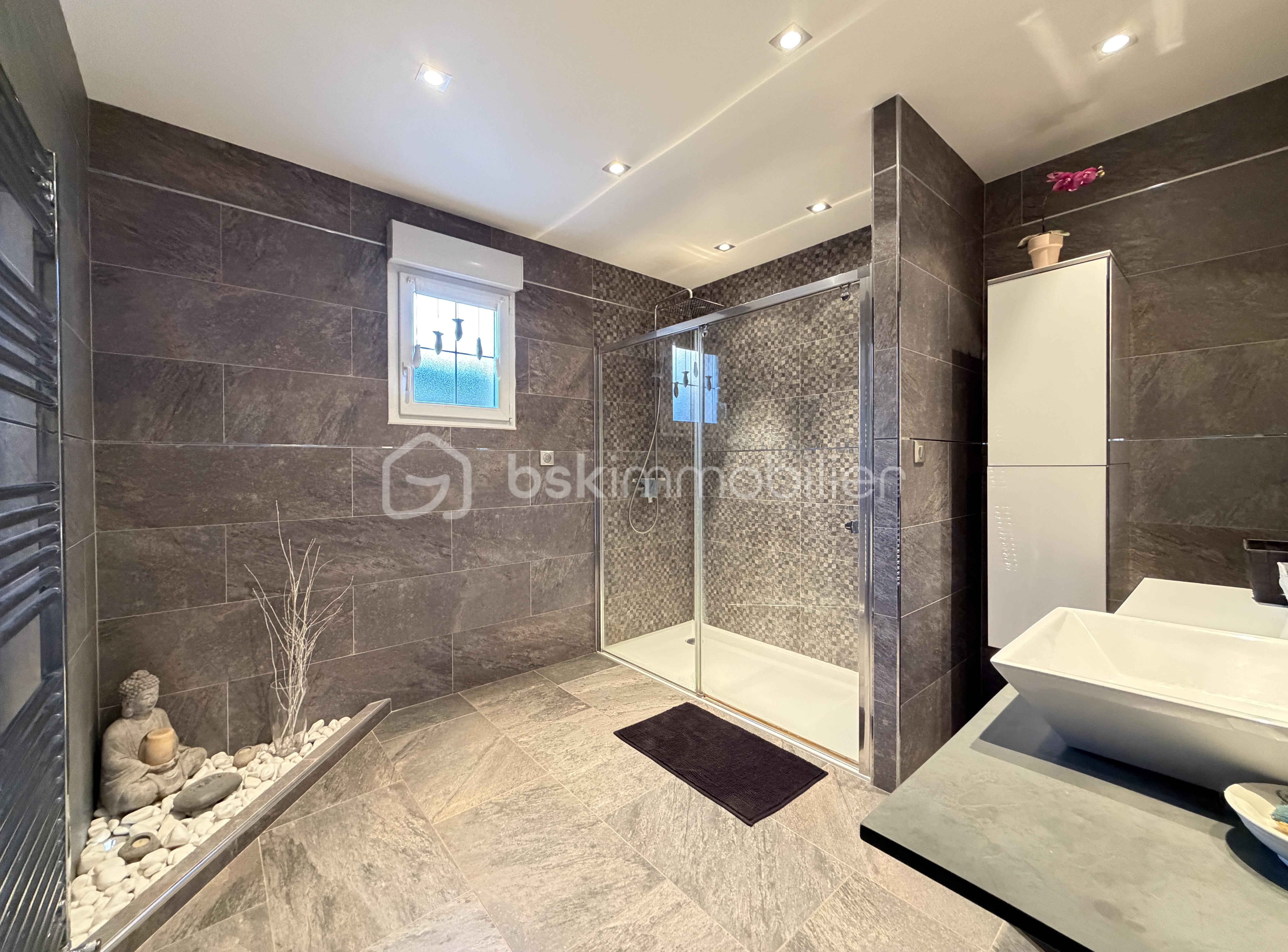 Maison contemporaine de 205,27 m² - IMG_2869.jpg