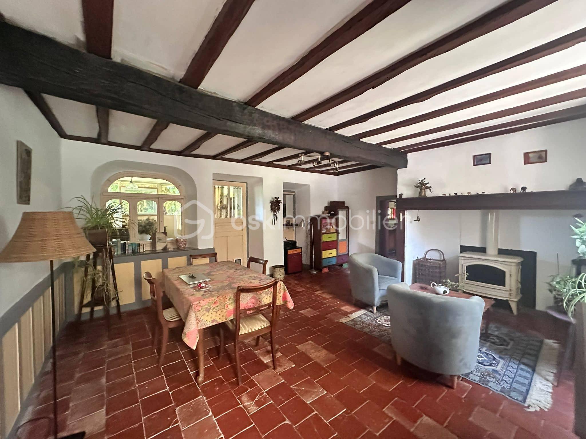 Maison ancienne de 225 m² - IMG-20250619-WA0000.jpg