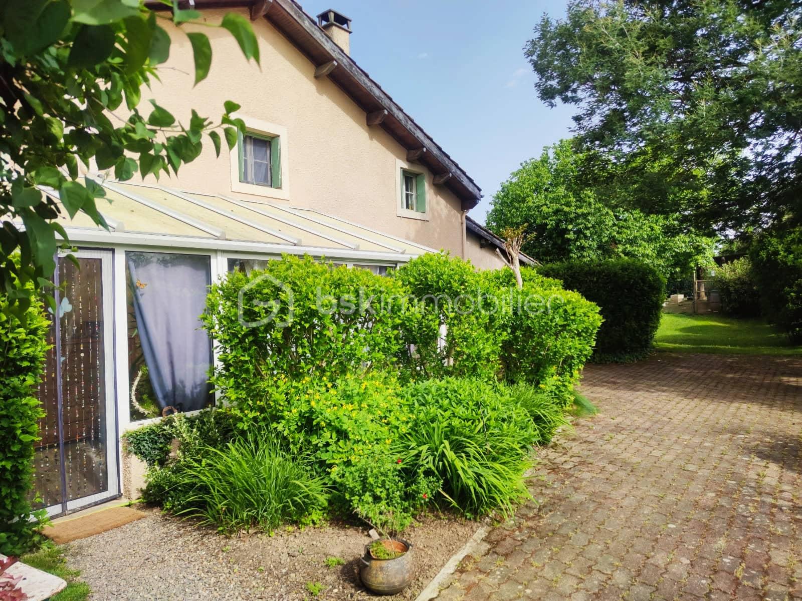 Maison ancienne de 225 m²