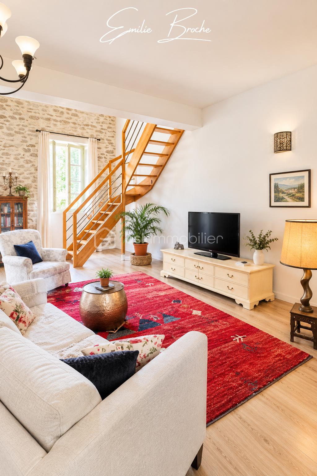 MAISON A VENDRE VALREAS EMILIE BROCHE 0629326964 BSK IMMOBILIER (7).png