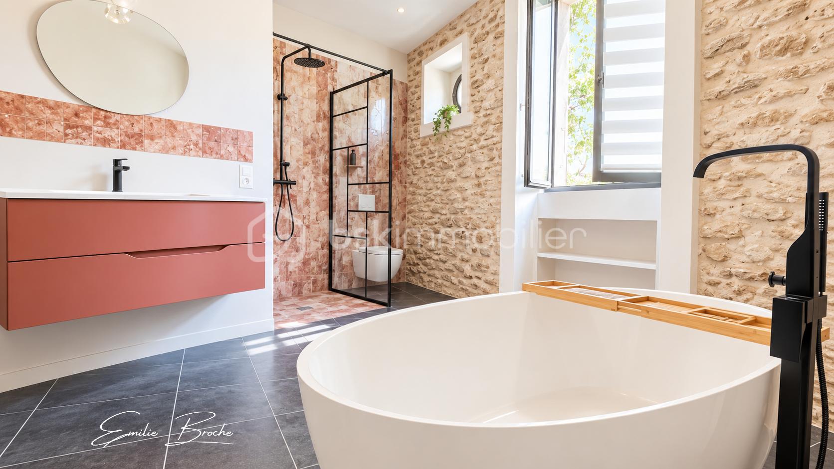 MAISON A VENDRE VALREAS EMILIE BROCHE 0629326964 BSK IMMOBILIER (1).png