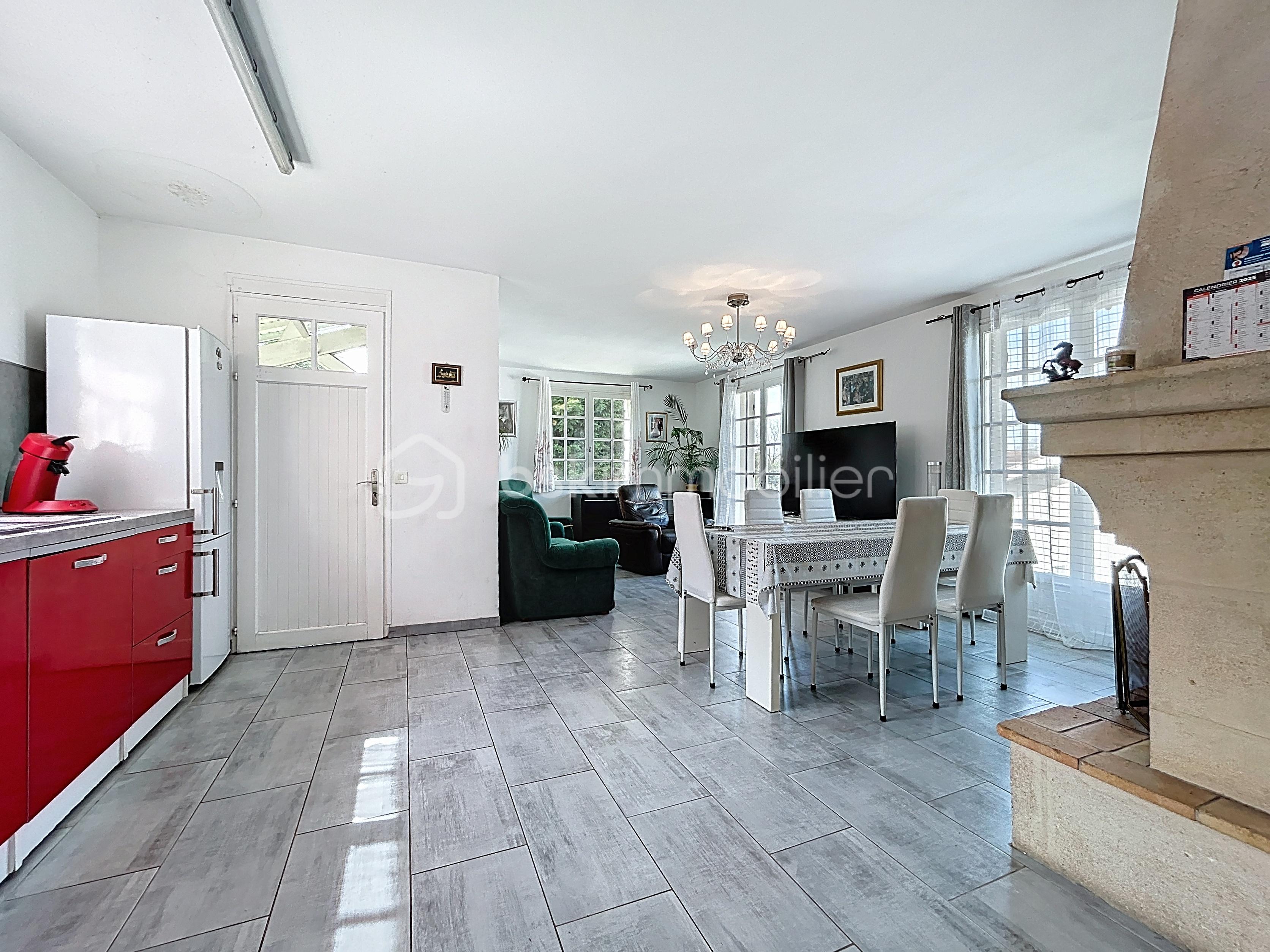 Maison de 100 m² - vayres_00012_39f1522.jpg
