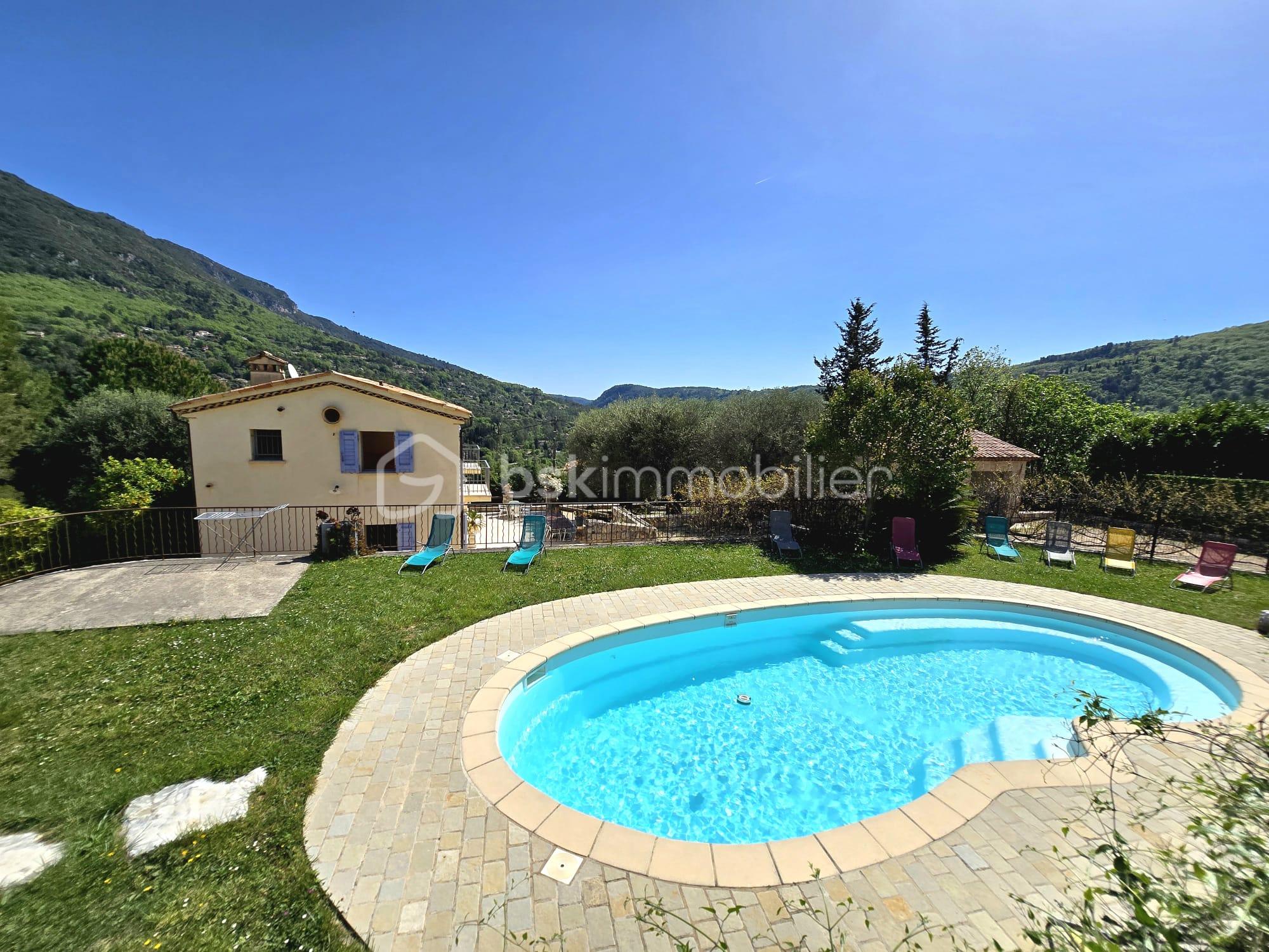 VUE PISCINE MAISON 3.jpeg