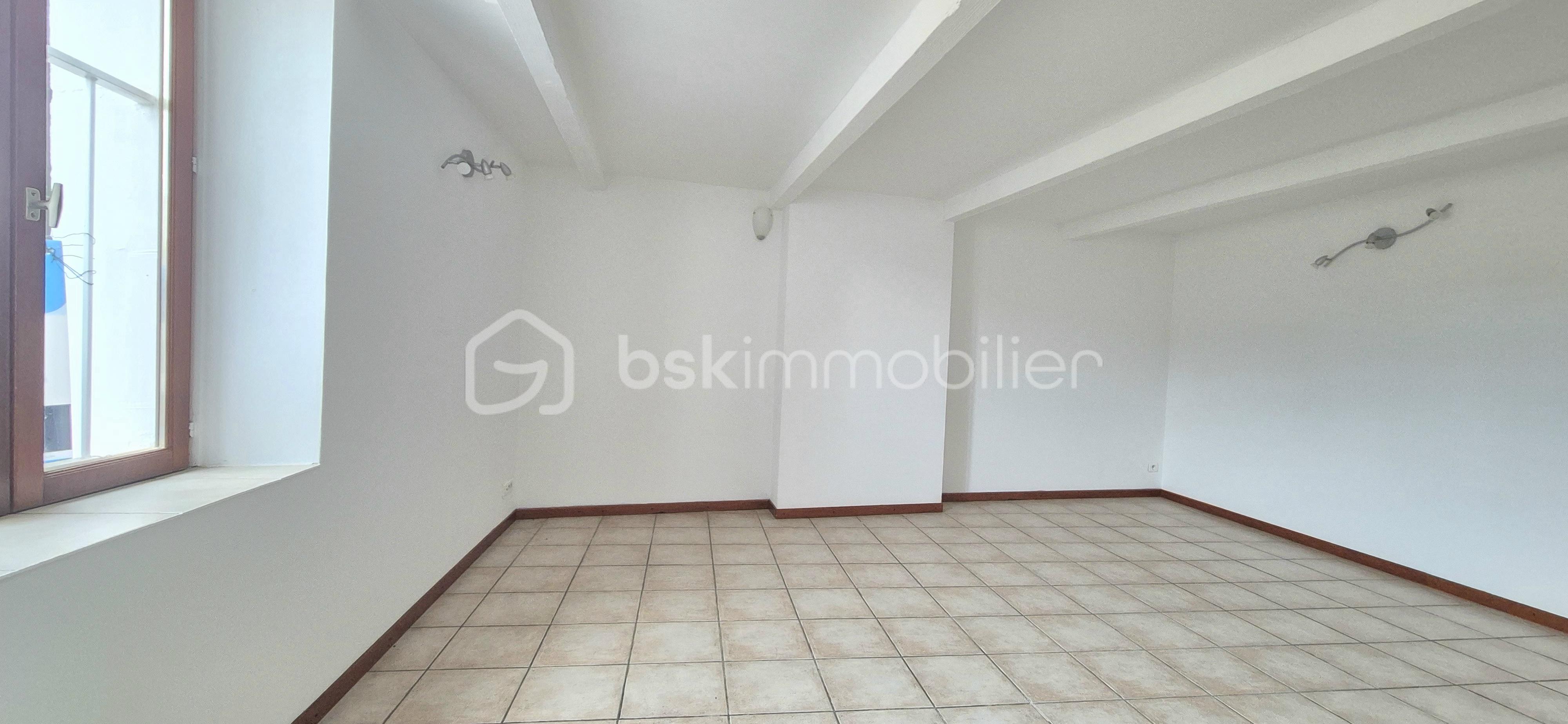 Appartement de 76,34 m² - 1000060453.jpg