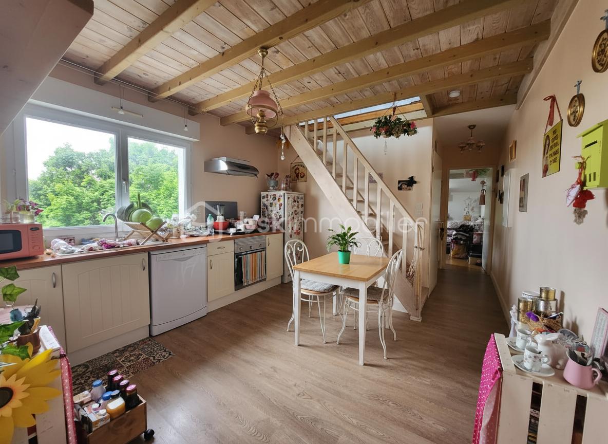 Appartement de 44 m² - generated_2025-10-22T17_20_38.164.jpg