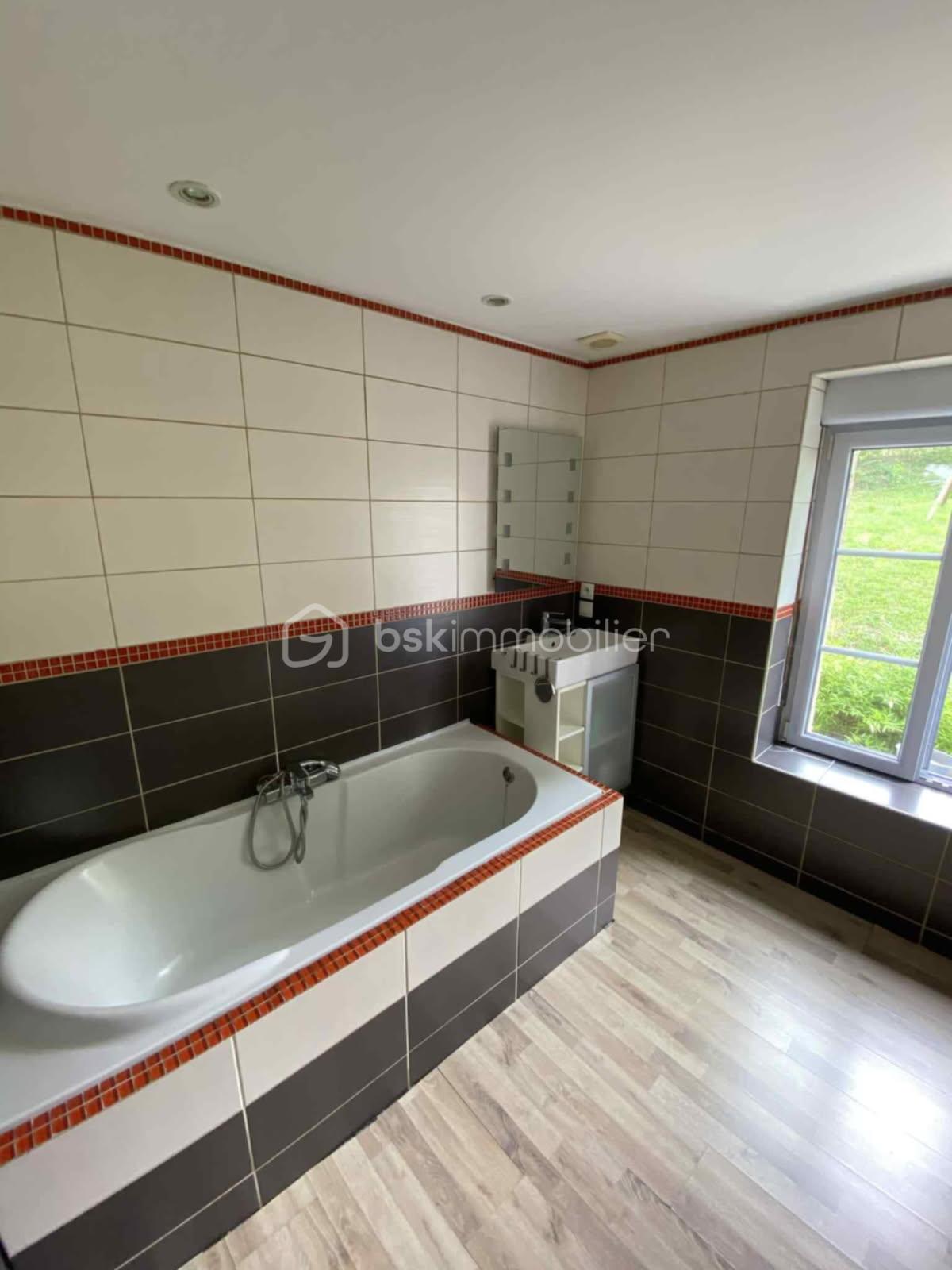 Maison de 137 m² - 6039441685376889236.jpeg