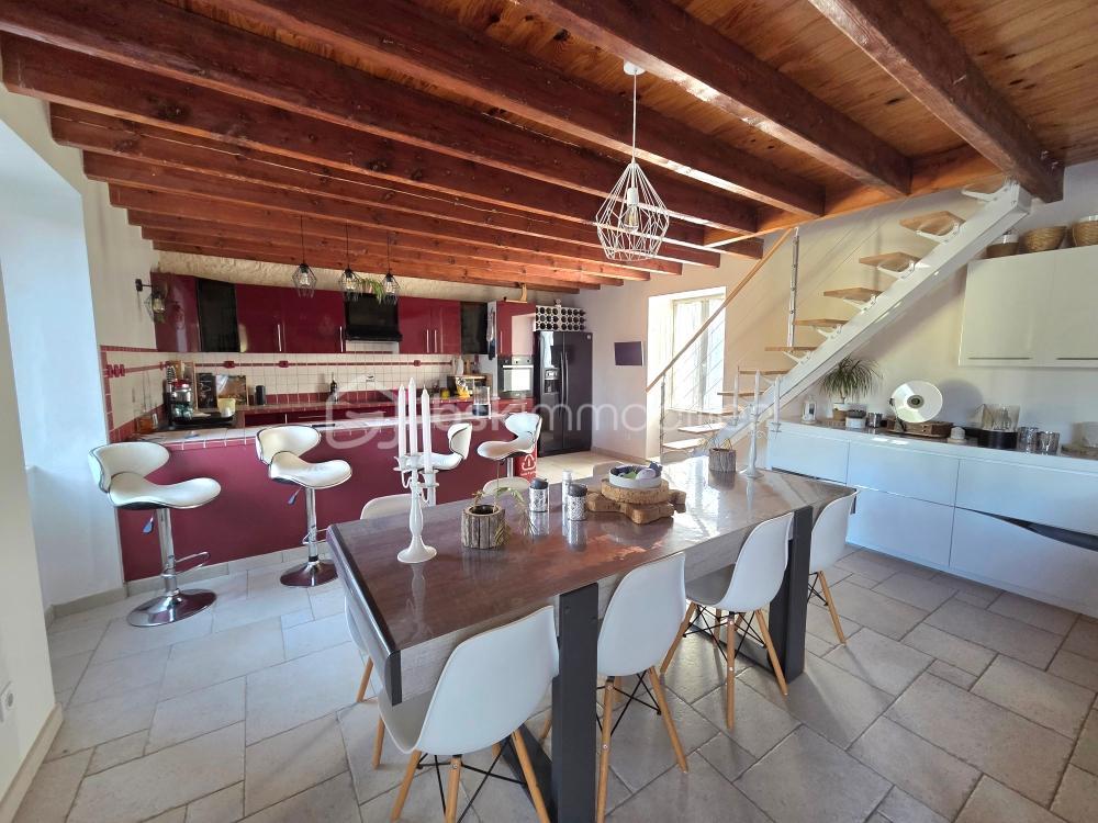 Maison en pierre de 188,51 m² - m4.jpeg