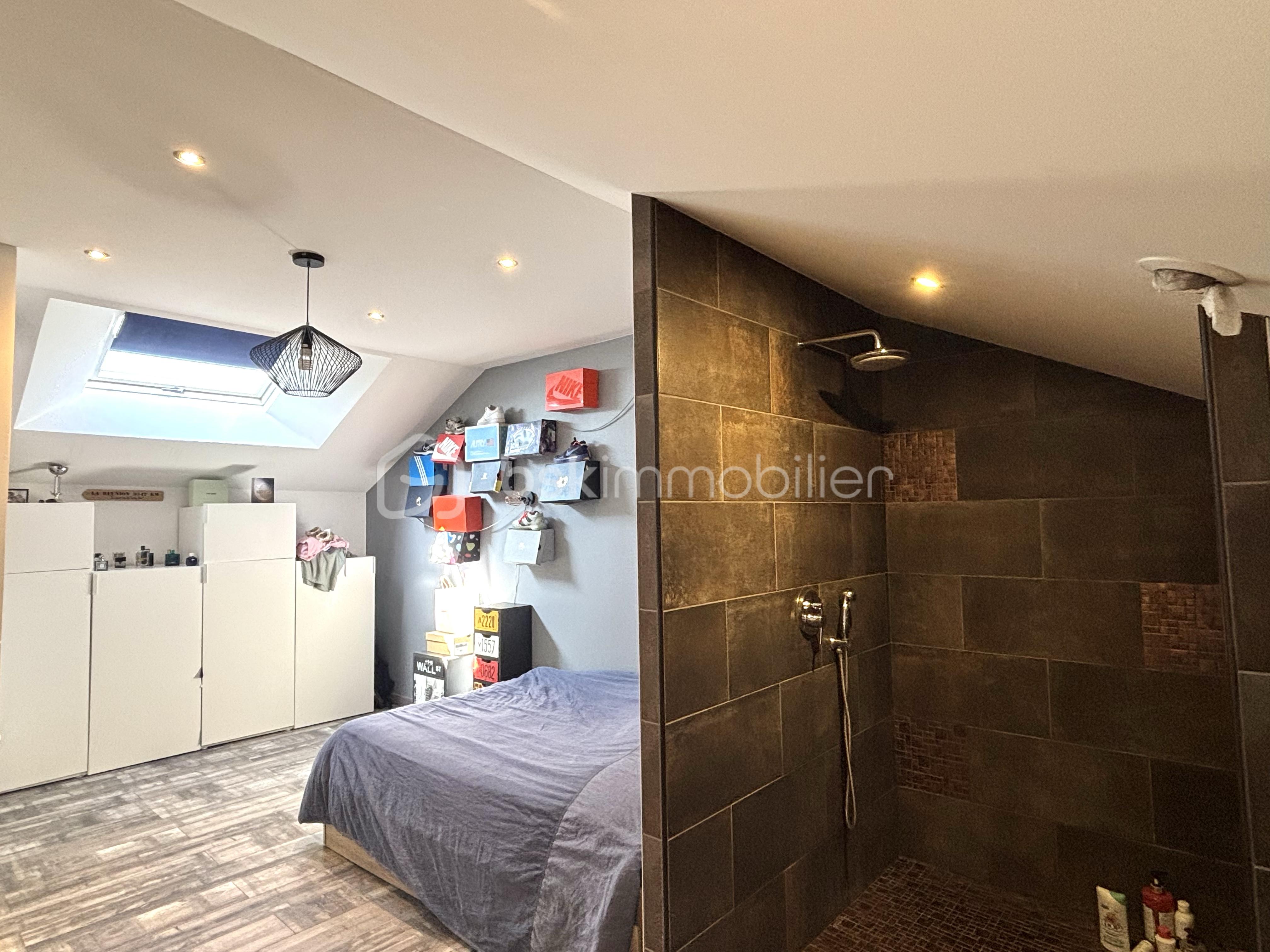 Maison de 164 m² - tempImage67j8g8.png