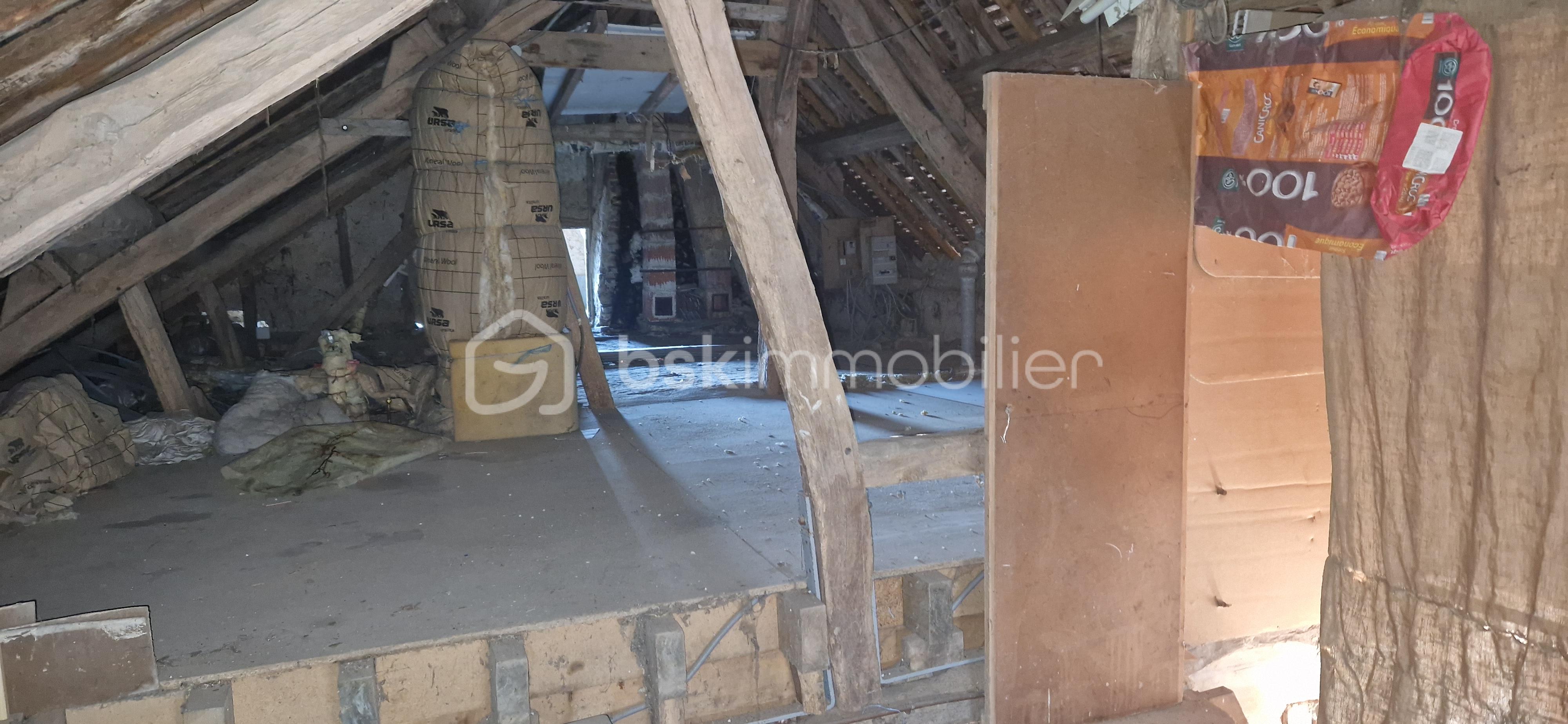 Maison de 90 m² - Grenier.jpg
