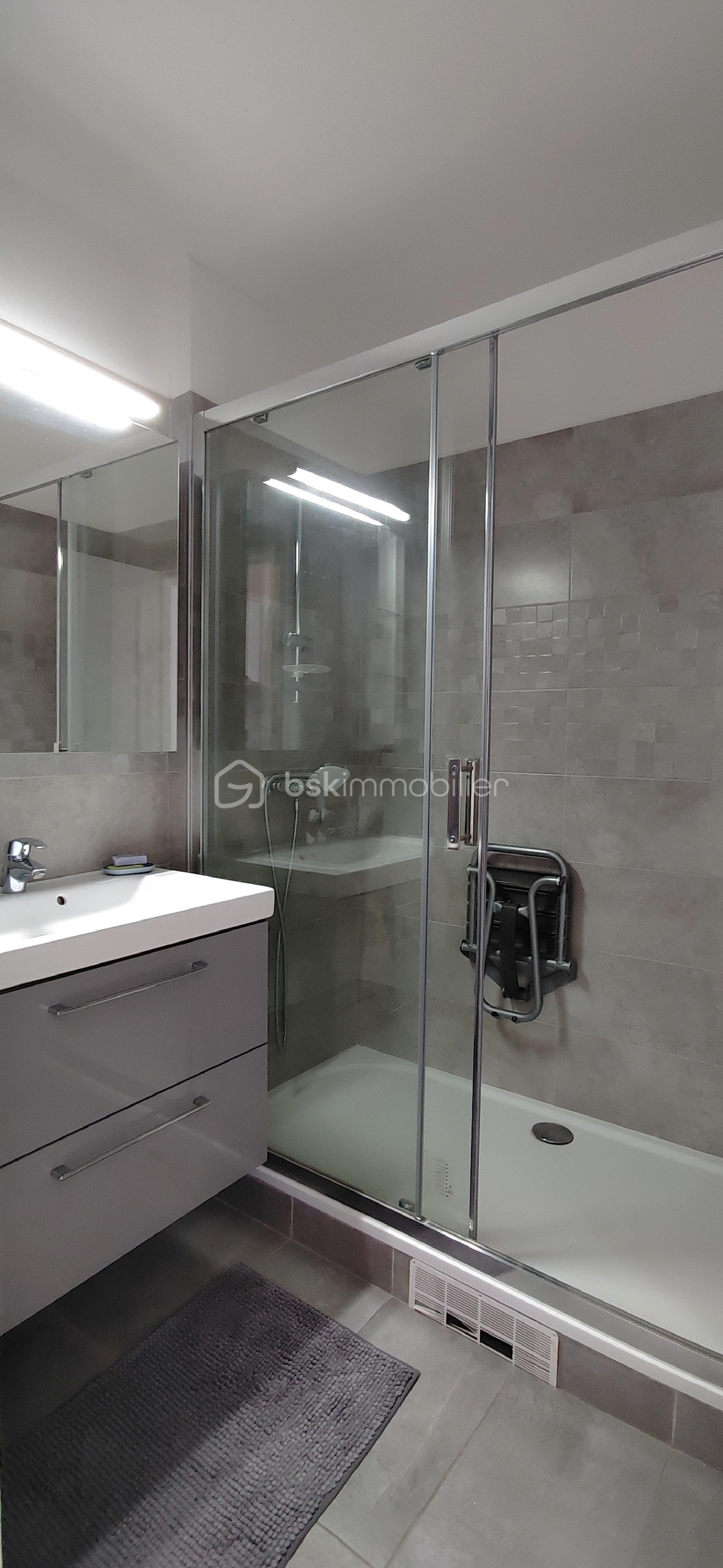Appartement de 60,67 m² - SDE 1.JPG