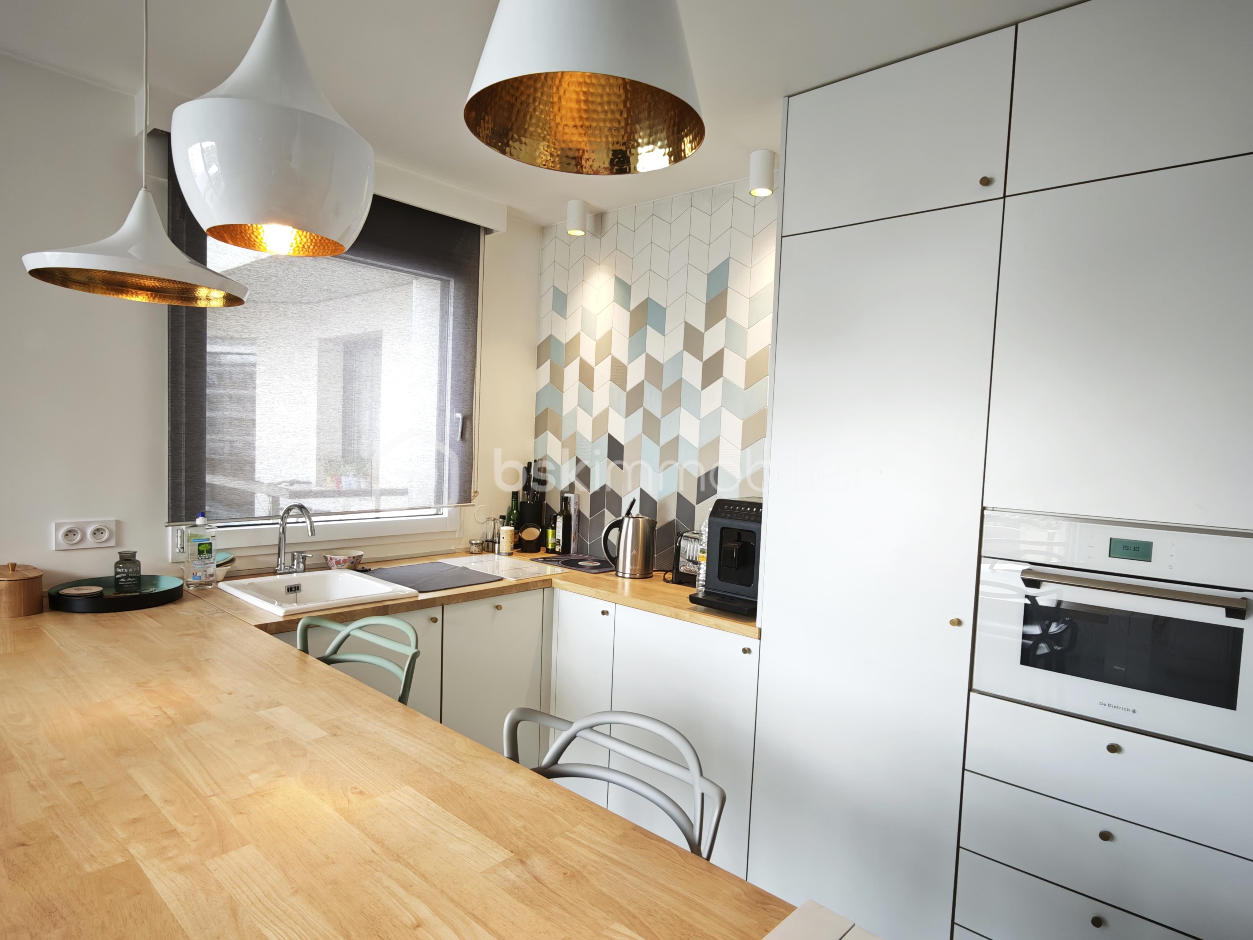 cuisine équipée.jpg