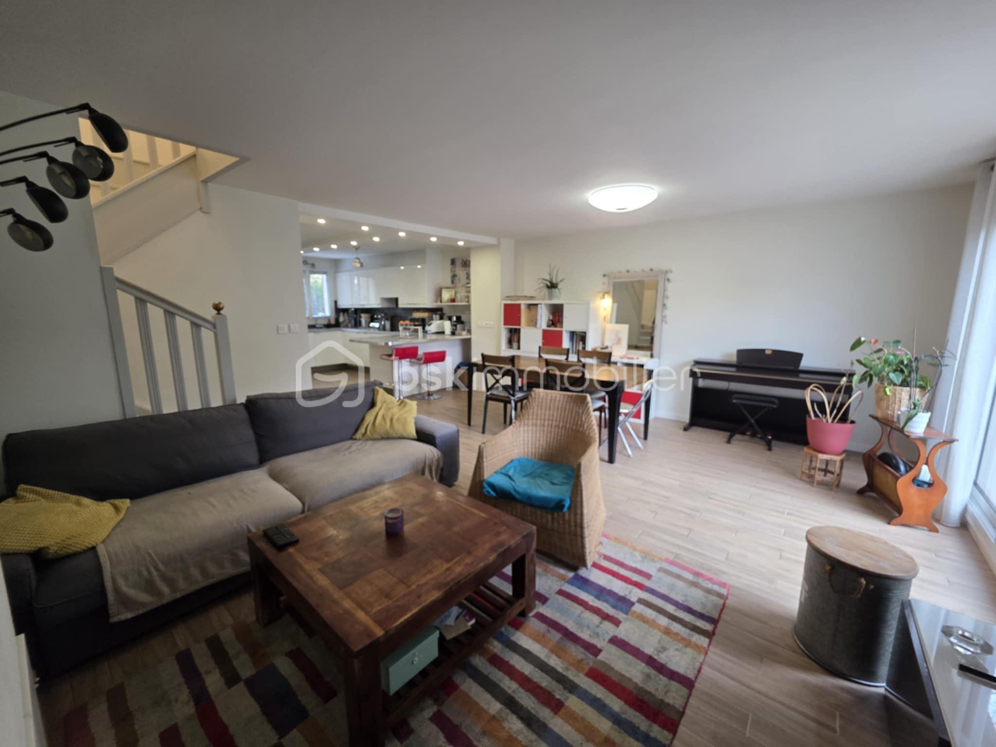 Maison de 87 m² - SALON SEJOUR 2.jpg