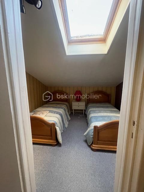 Maison traditionnelle de 184 m² - ICHAMBRE 5_3773.jpg