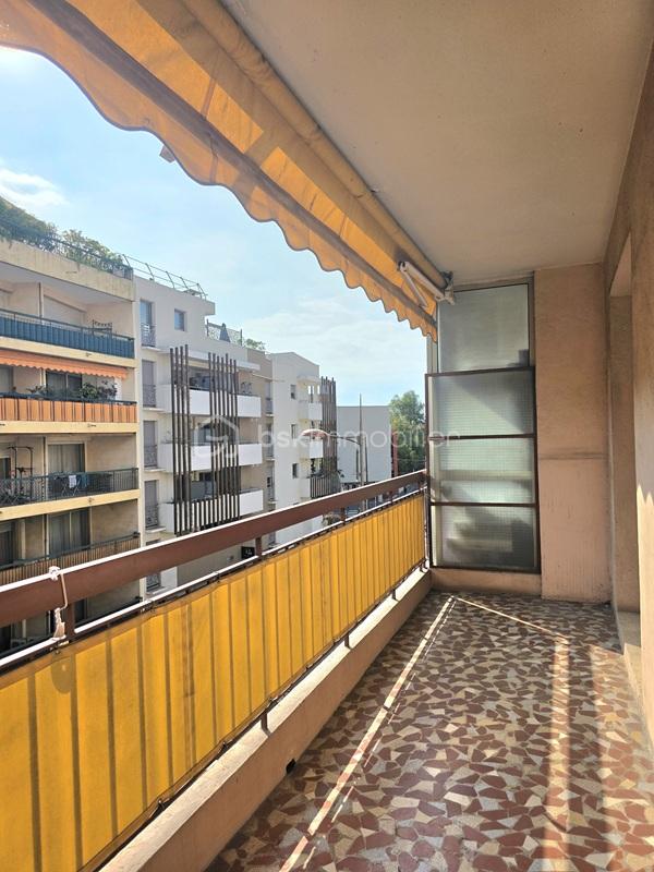 Appartement de 56,76 m² - 1 -Terrasse 3.jpg