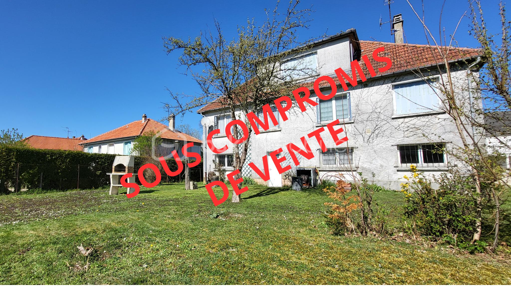 Maison de village de 160 m² - SOUS COMPROMIS DE VENTE (2).png