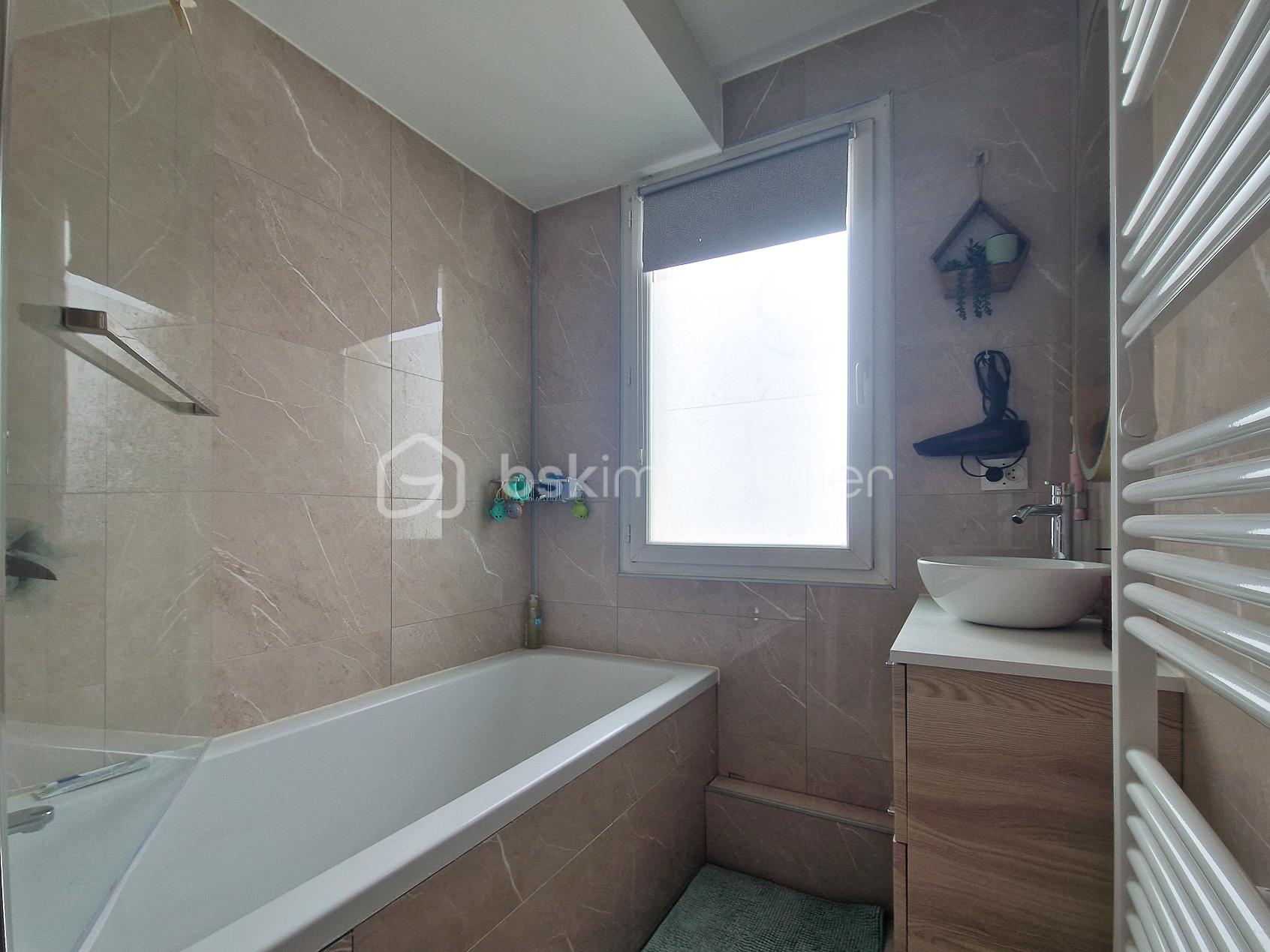 Appartement de 58 m² - 8 SDB.jpg