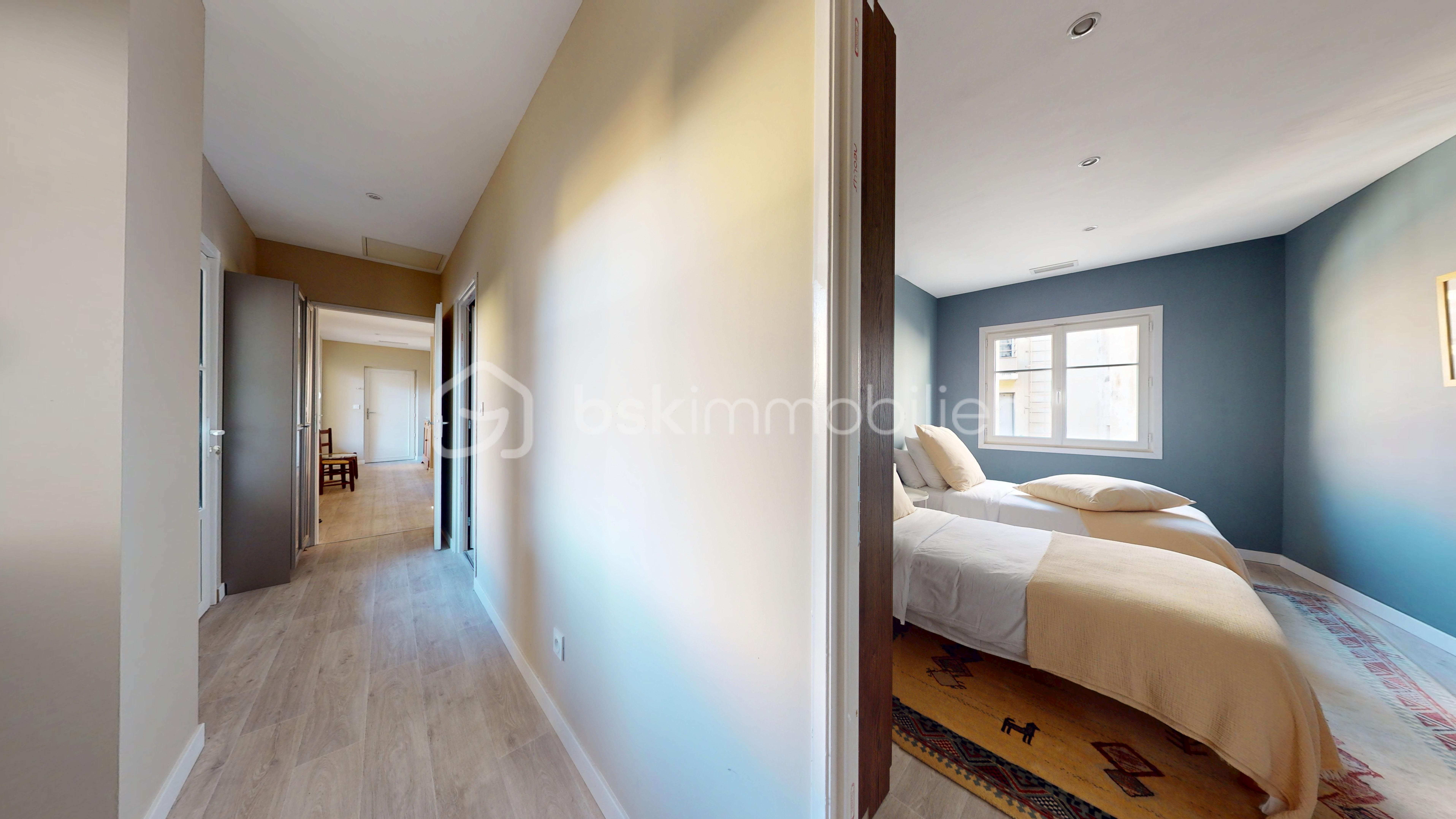 Appartement de 81,28 m² - Superbe-appartement-T3-au-coeur-dAvignon-intra-muros--10222025_164154.jpg