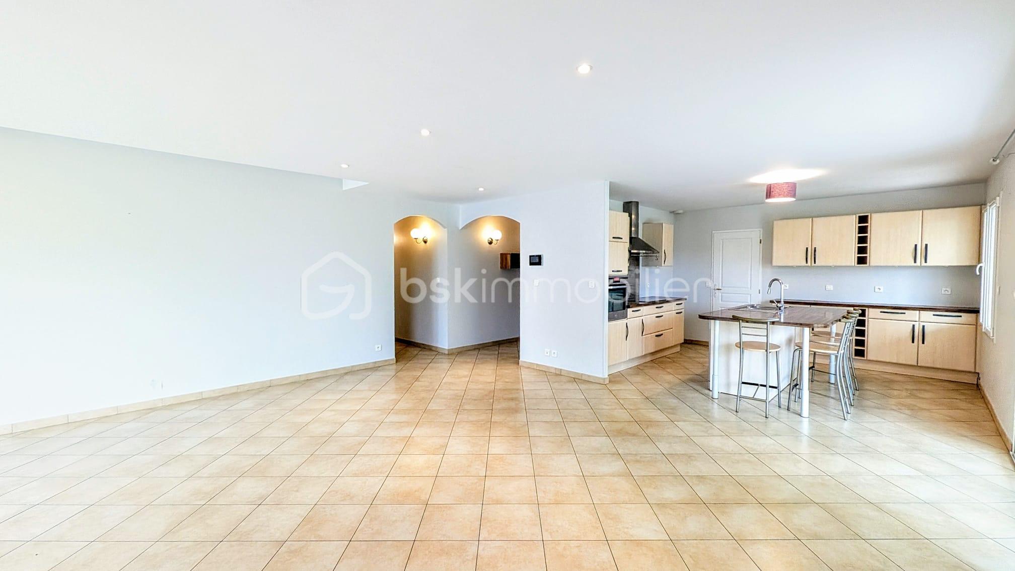 WhatsApp Image 2026-04-03 at 21.37.04 (2).jpeg