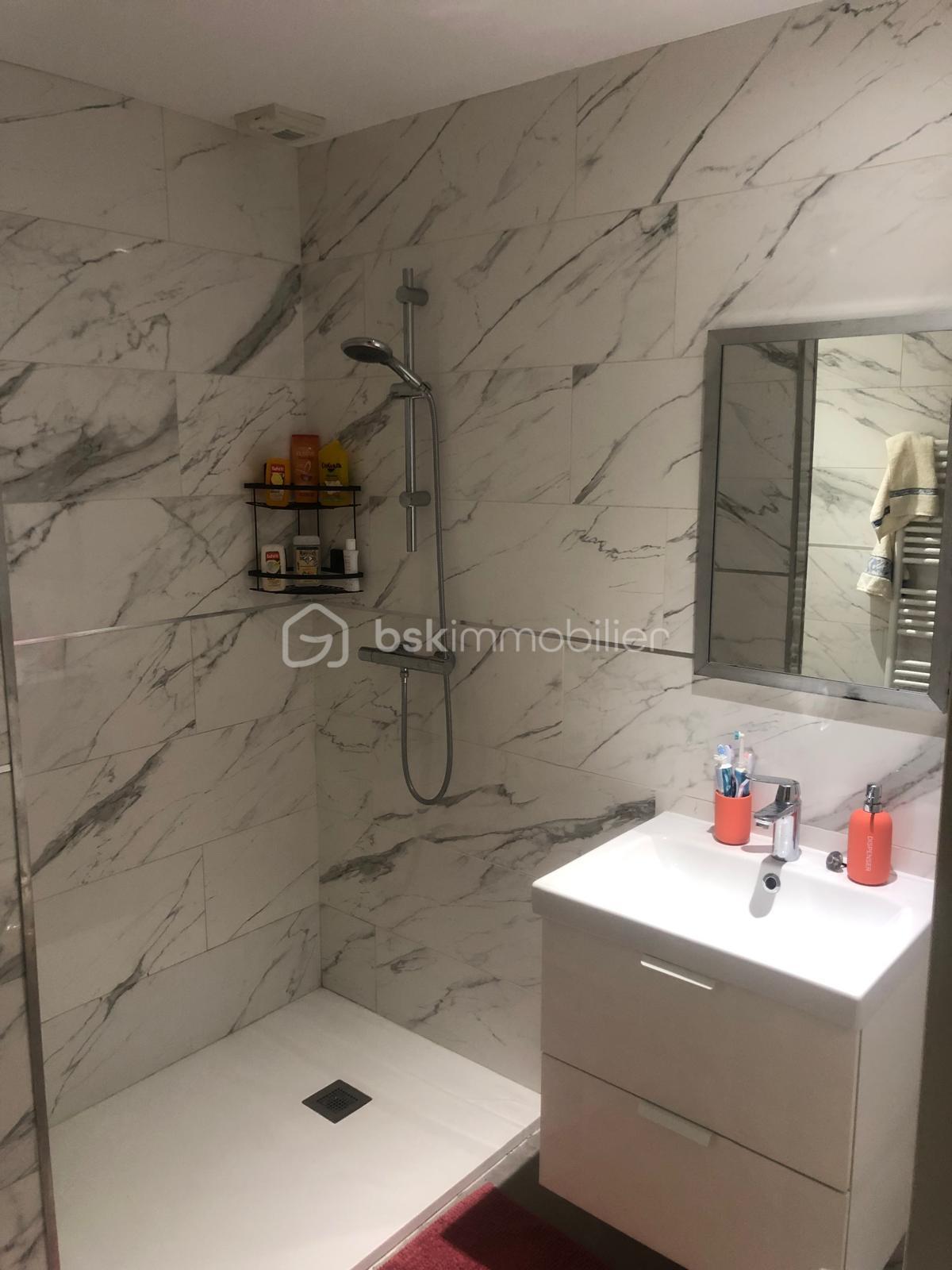 Maison de 161 m² - 96cec95b-56b1-4a22-8878-9b519d216eaf.JPG