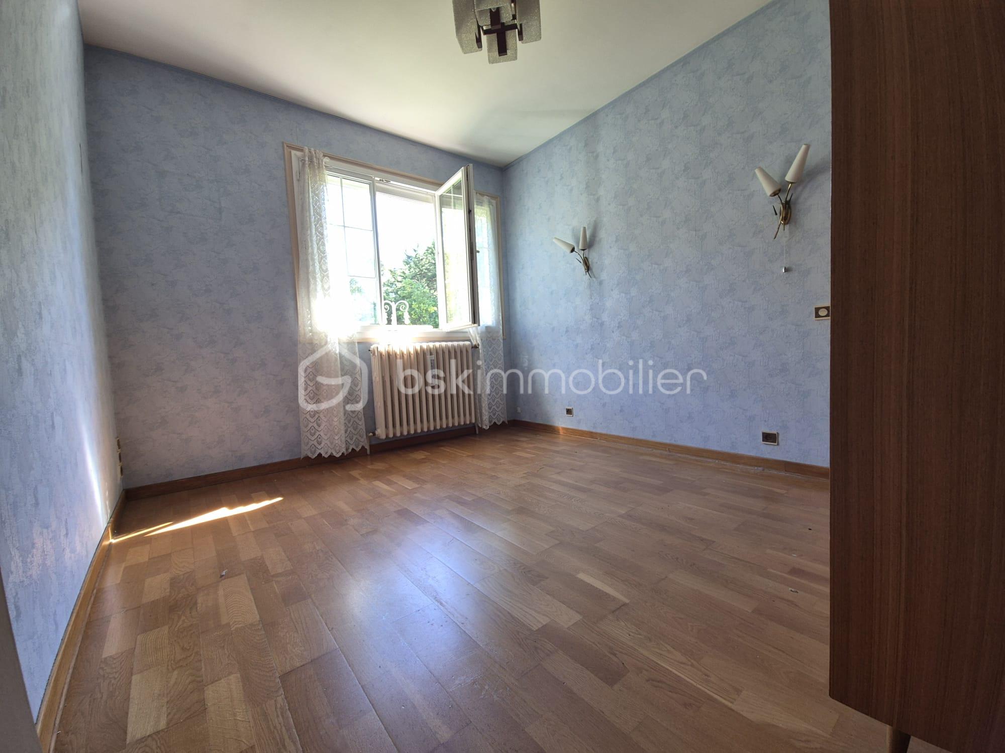 Maison traditionnelle de 90 m² - WhatsApp Image 2025-10-08 à 17.21.14_03ed158a.jpg