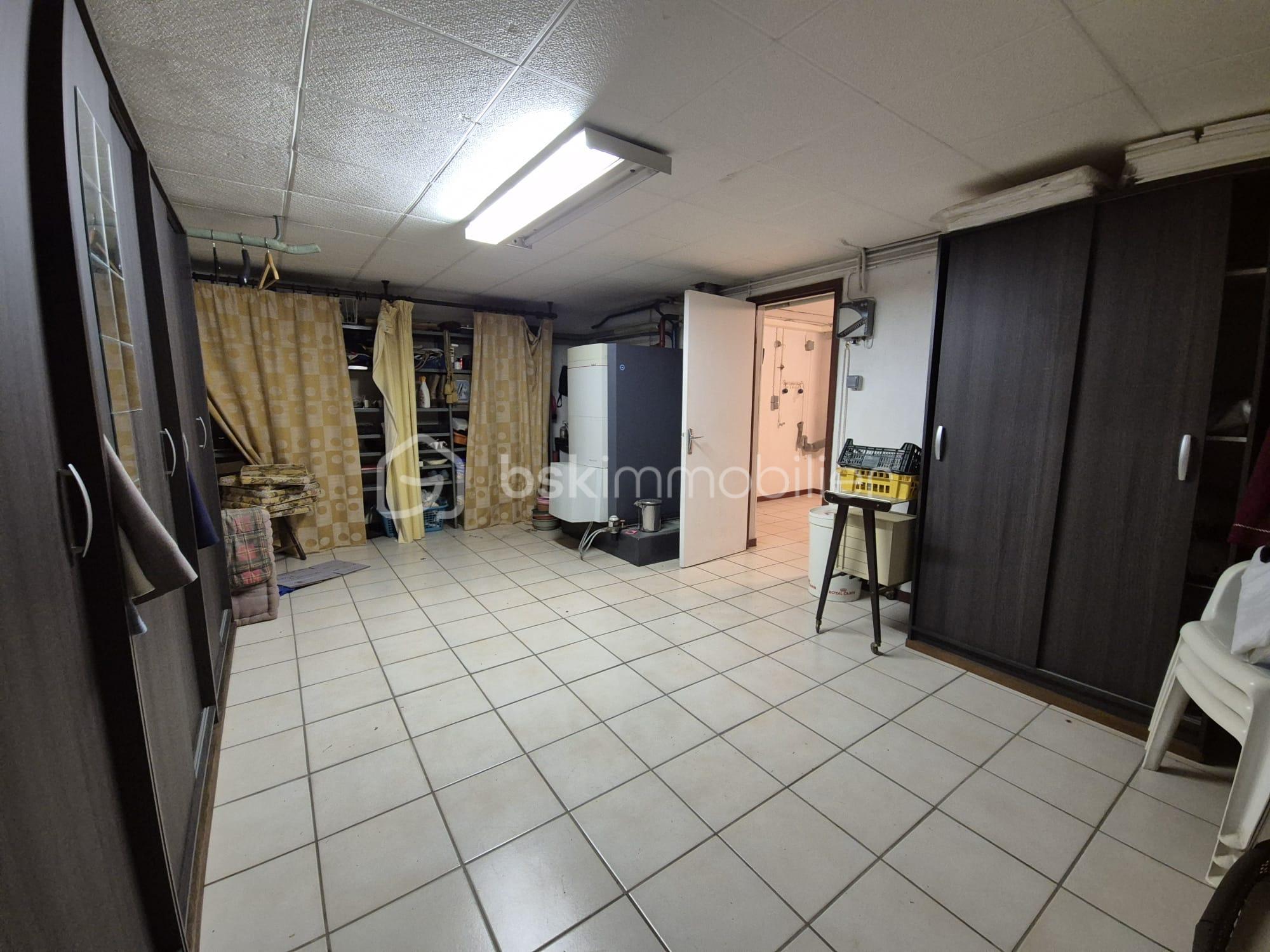 Maison traditionnelle de 90 m² - WhatsApp Image 2025-10-08 à 17.21.13_dae5cd2e.jpg