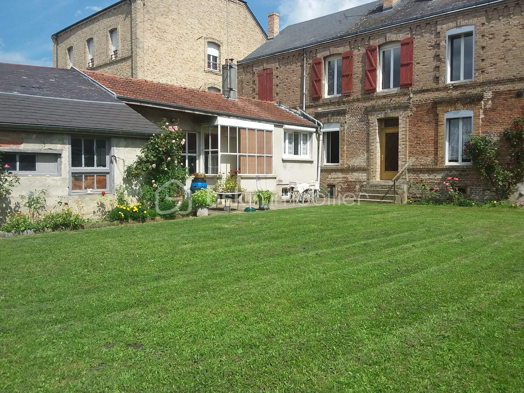 Maison de 272 m² - IMG-20230826-WA0003.jpg
