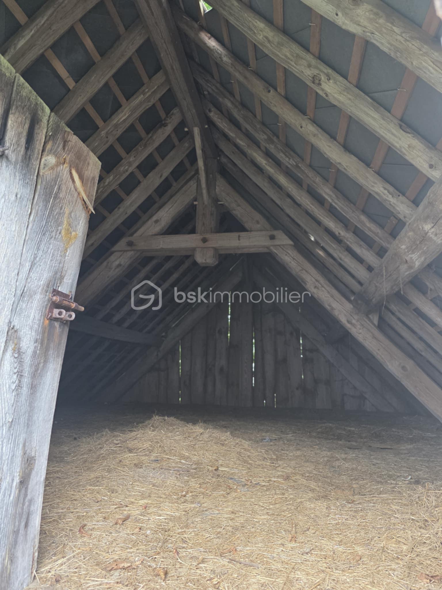 Terrain de 498 m² - ee2d2b94-2ed6-4bc8-bf97-608ff67bf2c4.jpg