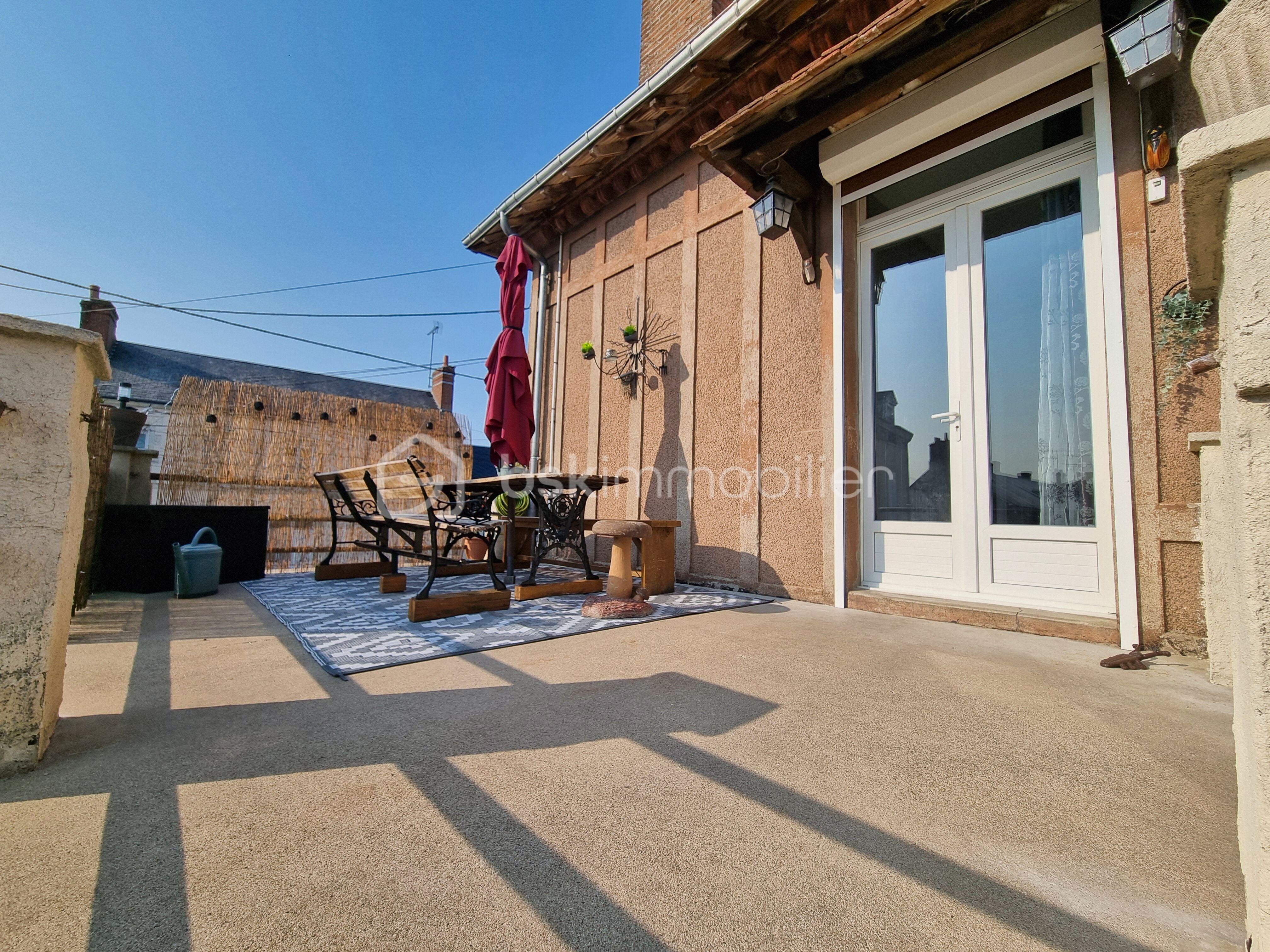 Appartement 4 pièces 114 m² · à Fay-aux-Loges · 114 m² · 149 990 €