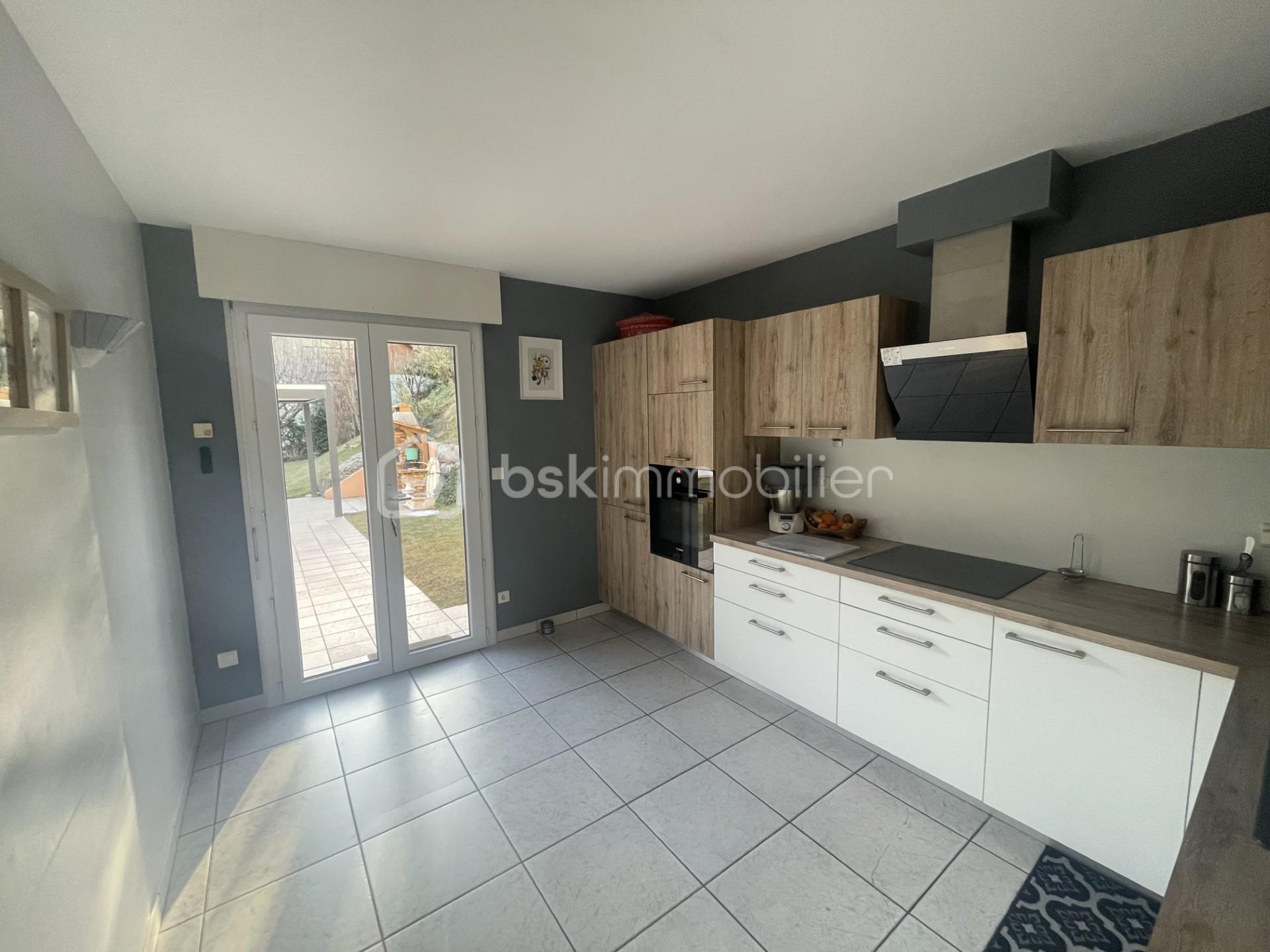 Maison de 155 m² - 45c71512-0ced-4a57-82c2-2b9b4c373e44.jpg
