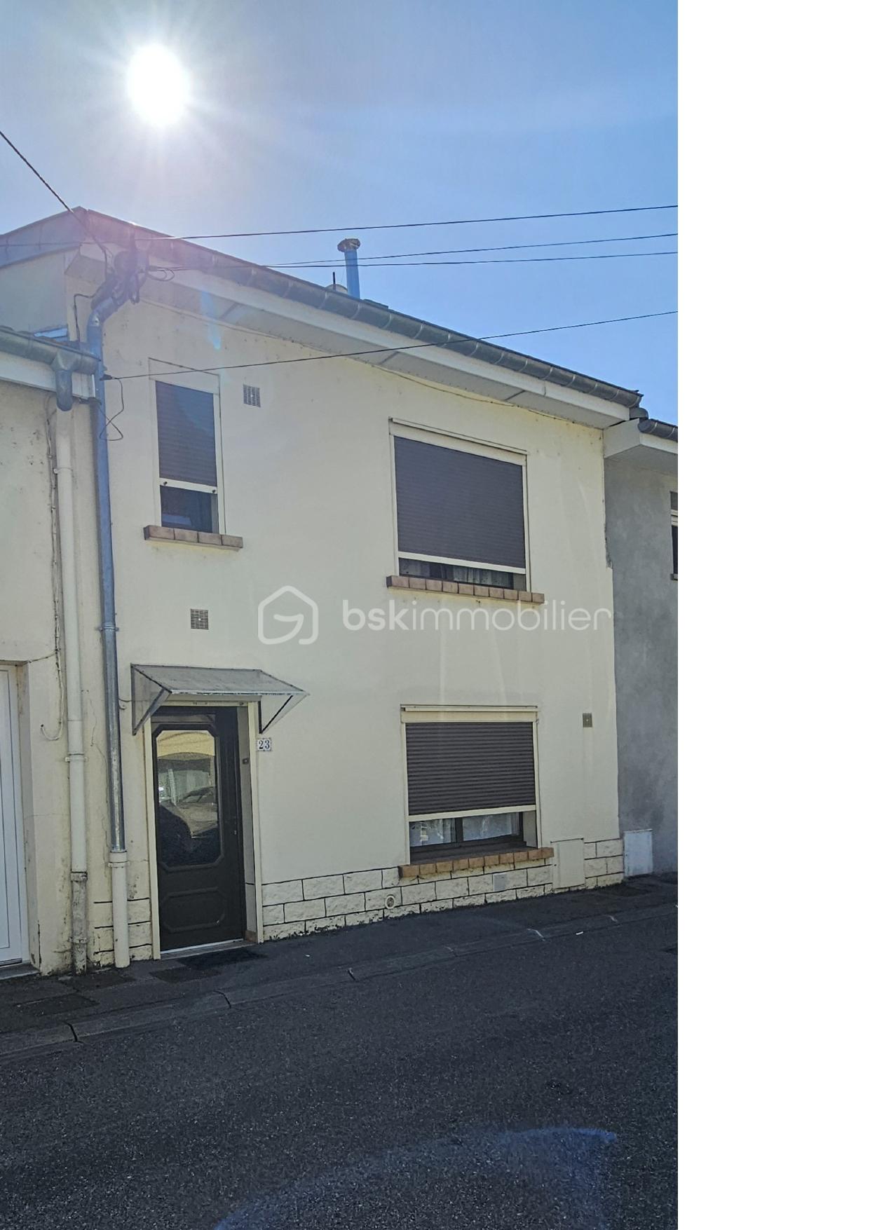 Maison 4 pièces 97 m² · à Montauville · 97 m² · 132 000 €