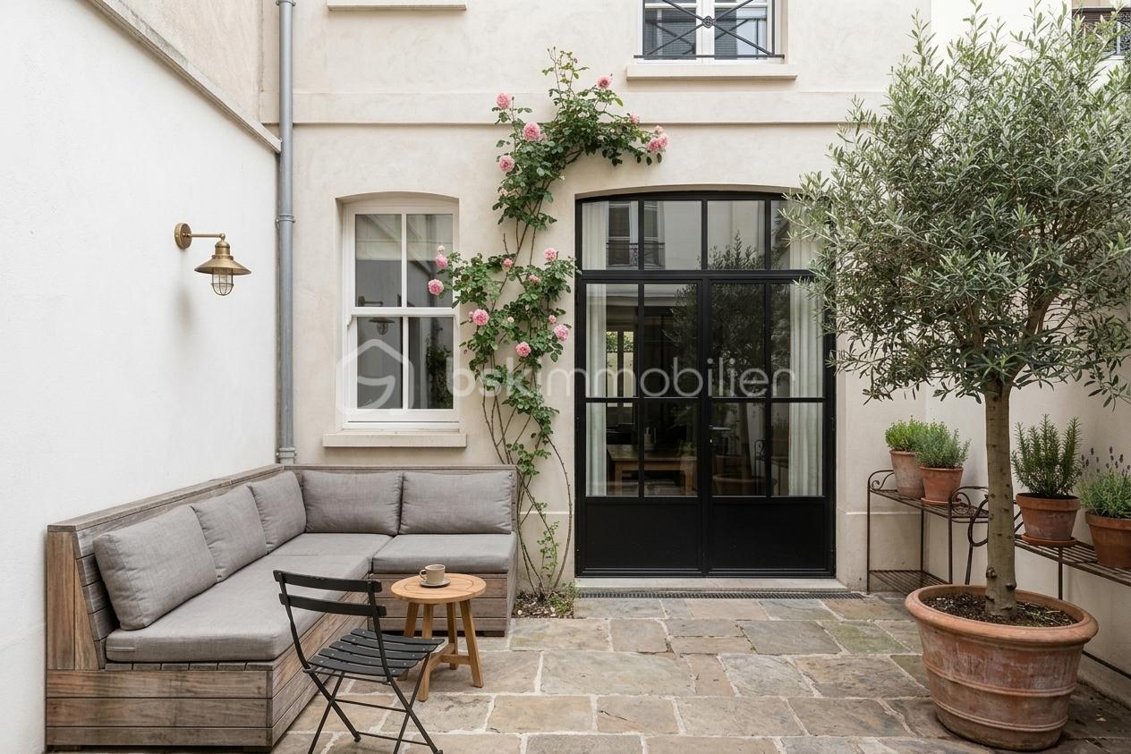 Maison 5 pièces 143 m² · à Paris · 143 m² · 2 490 000 €