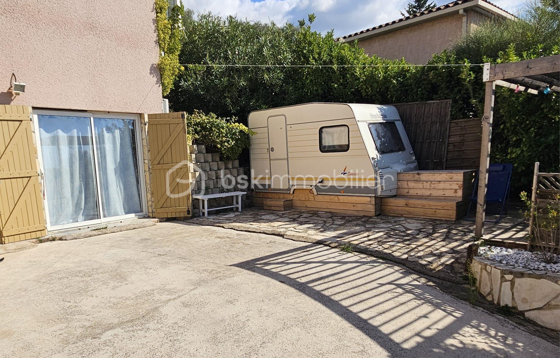 Demeure de 242 m² - ext rdc.jpg