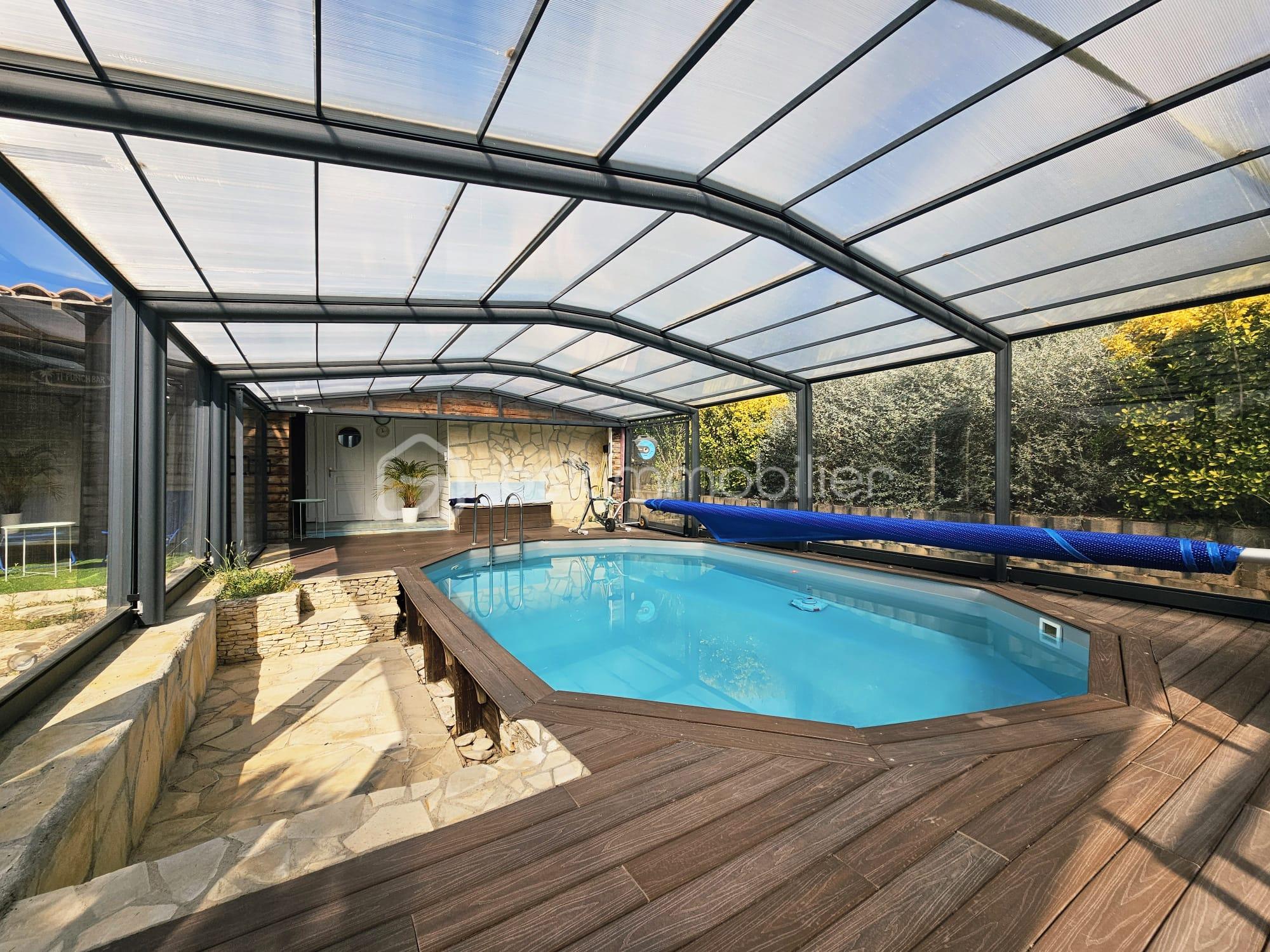 Demeure de 242 m² - IMG-20251012-WA0021.jpg