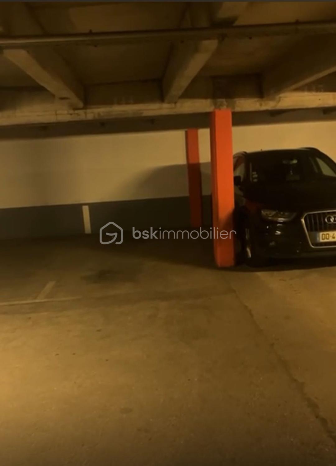 Parking de 12 m² - corbeil3.jpg