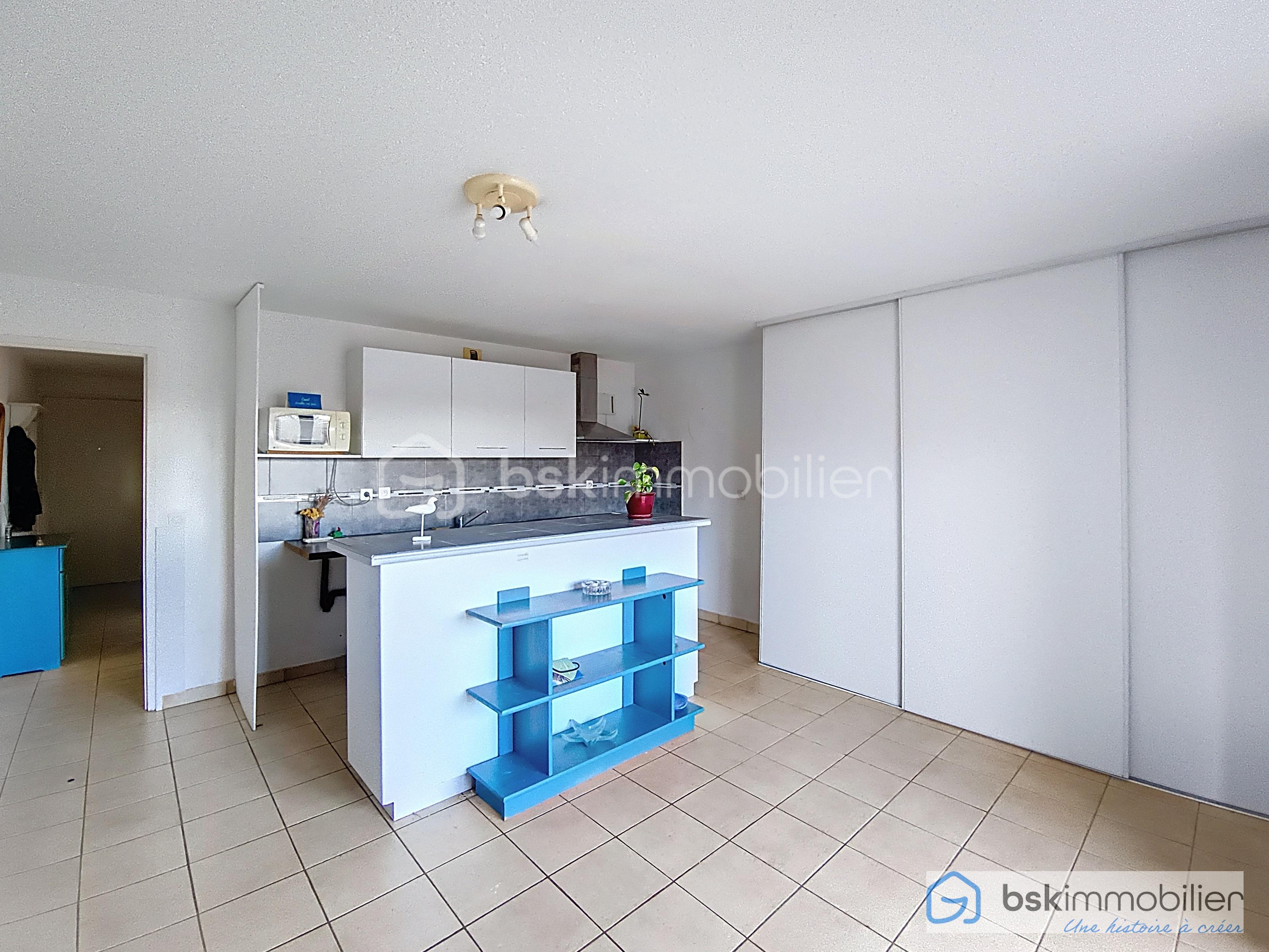 Appartement de 43 m² - séjour...jpg