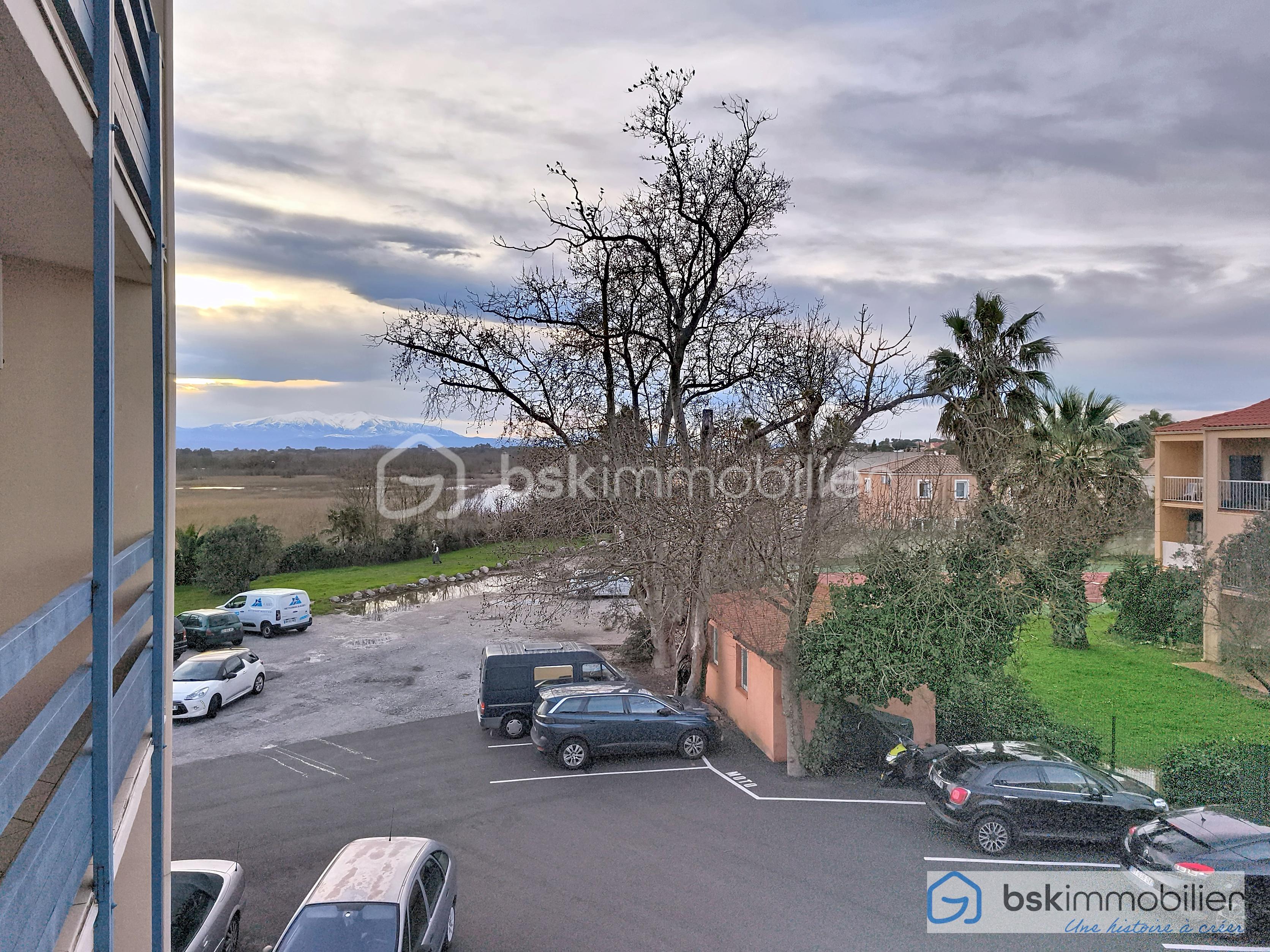 Appartement de 43 m² - parking.jpg