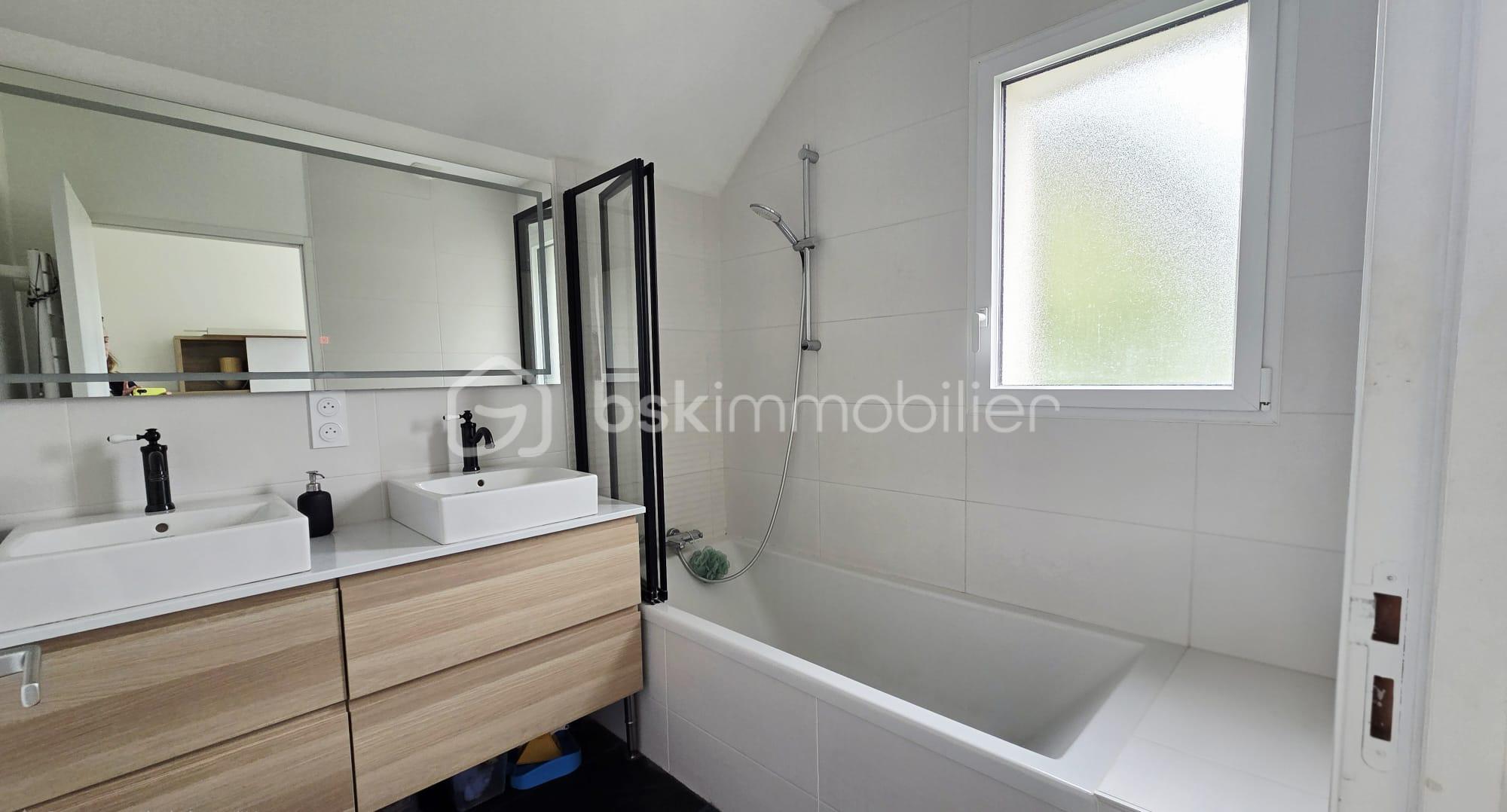 Maison de 130 m² - WhatsApp Image 2025-09-16 à 21.38.15_ba6d69c0.jpg