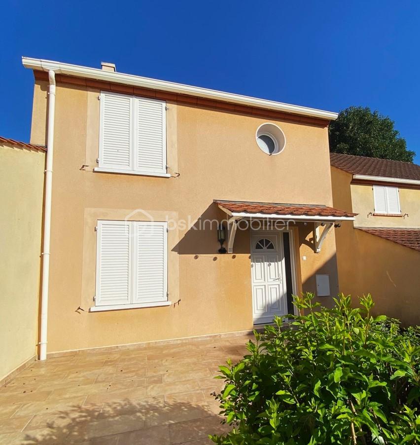 Maison de 72,69 m² - 01A.jpg
