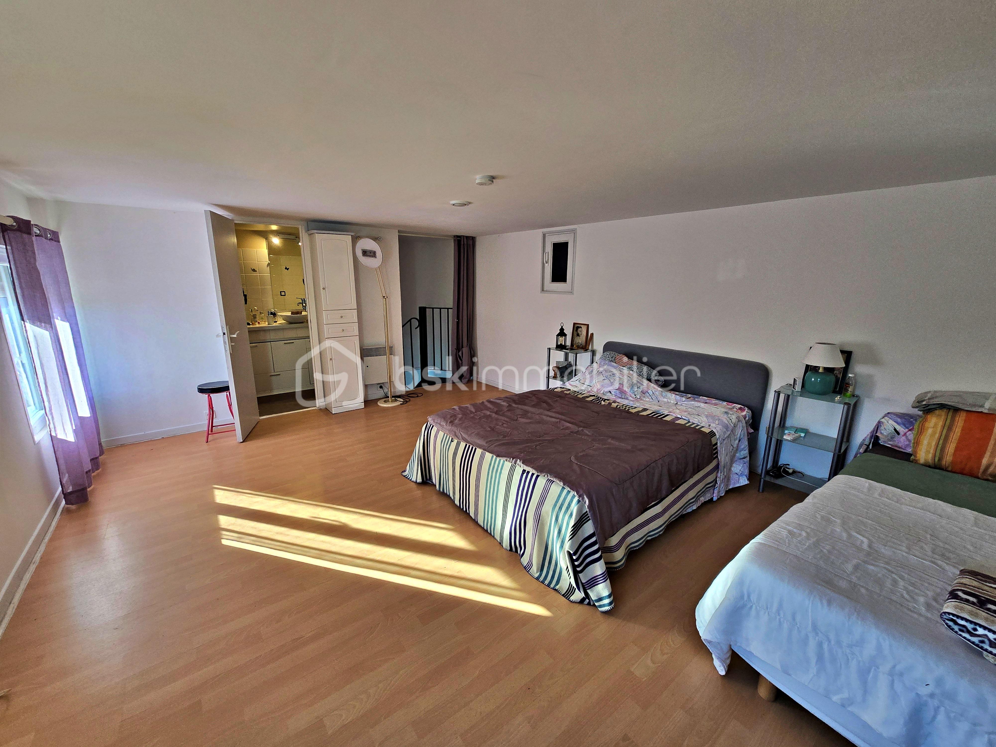 Maison traditionnelle de 202 m² - 15 MER 20251105_145424.jpg