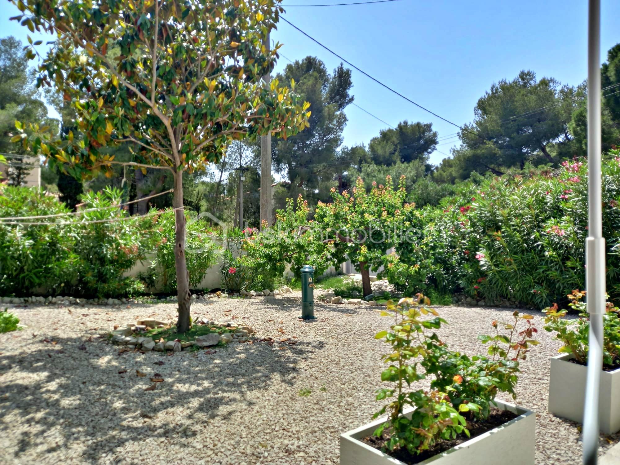 Maison traditionnelle de 202 m² - 17 azur IMG-20251118-WA0004.jpg