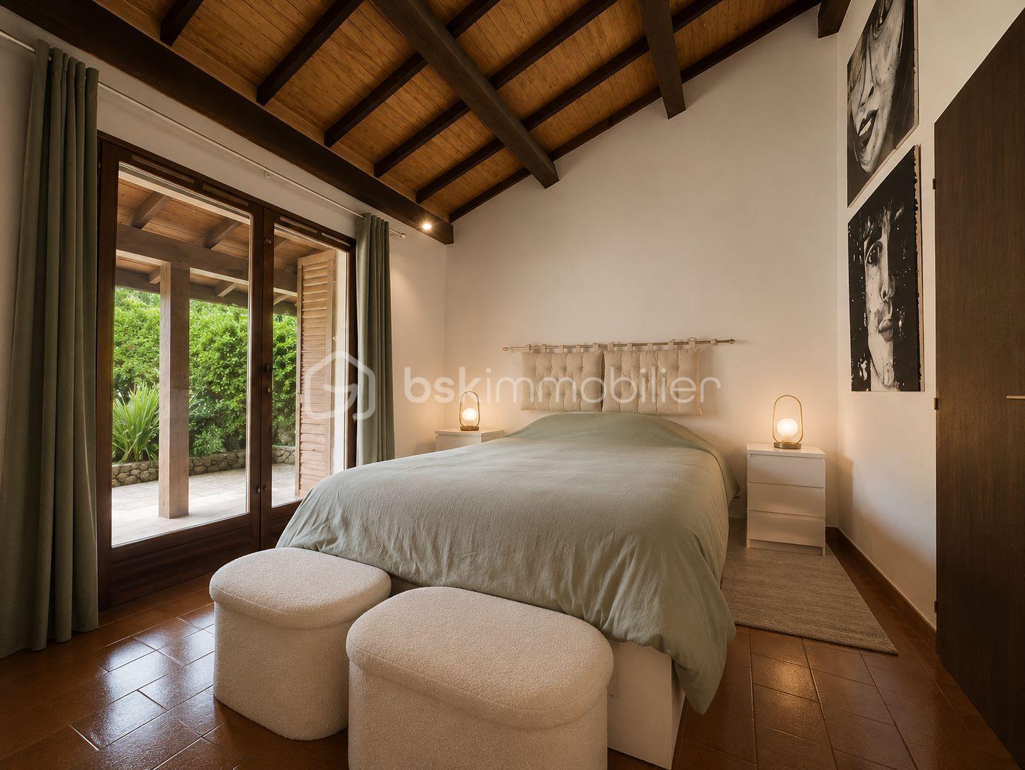 chambre avec salle d'eau.jpg