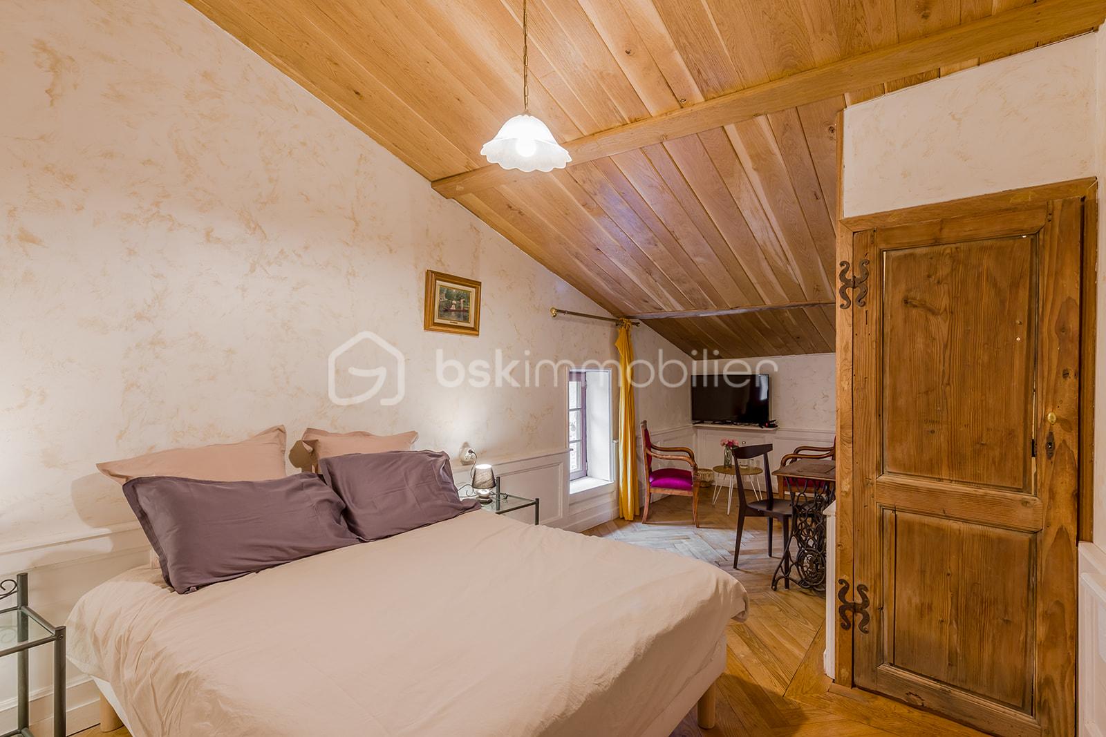 Maison de 300 m² - Magali-Willemin-La-tour-mandon-14.jpg