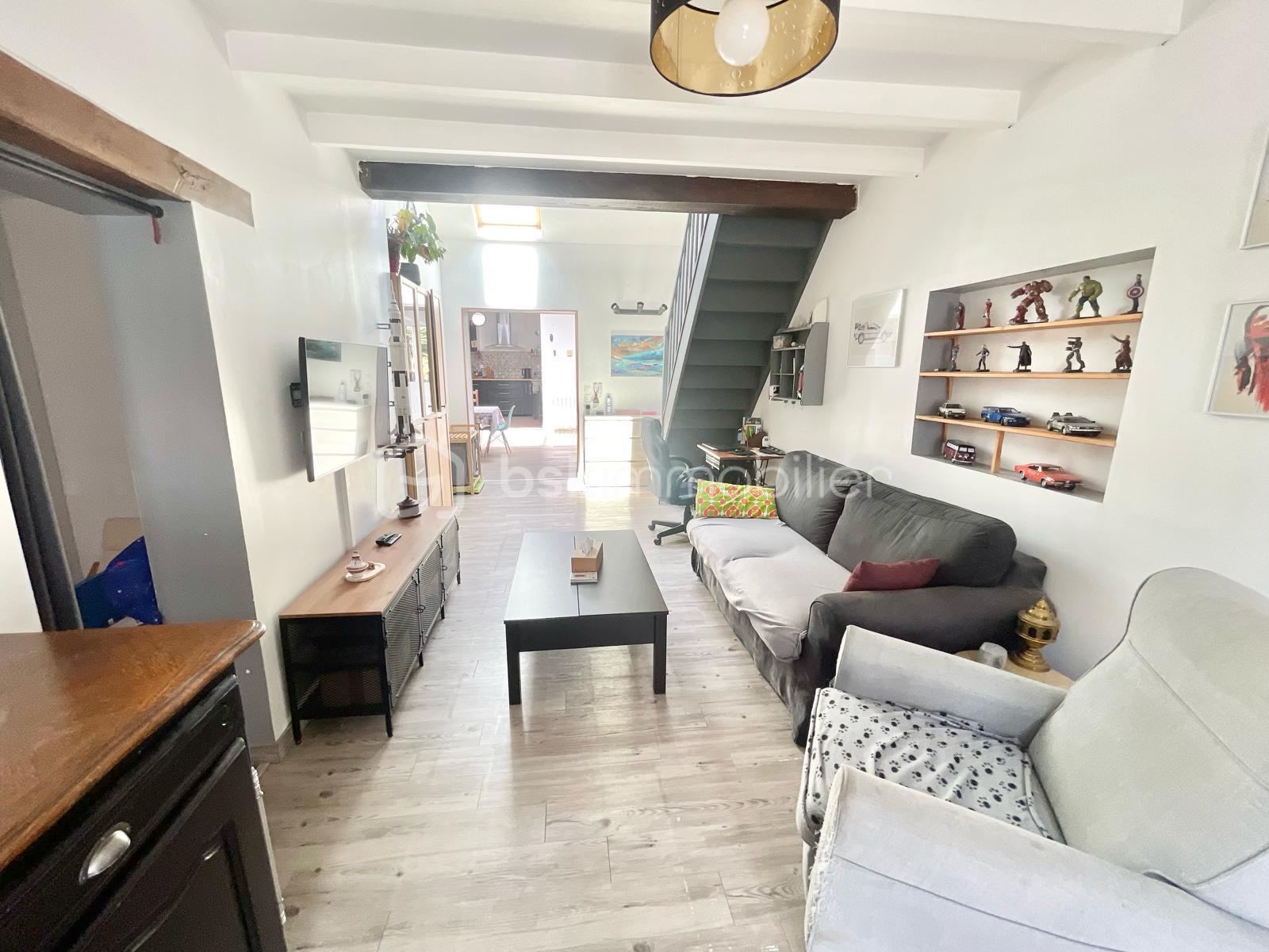 Maison de 100 m² - IMG-20250622-WA0005.jpg